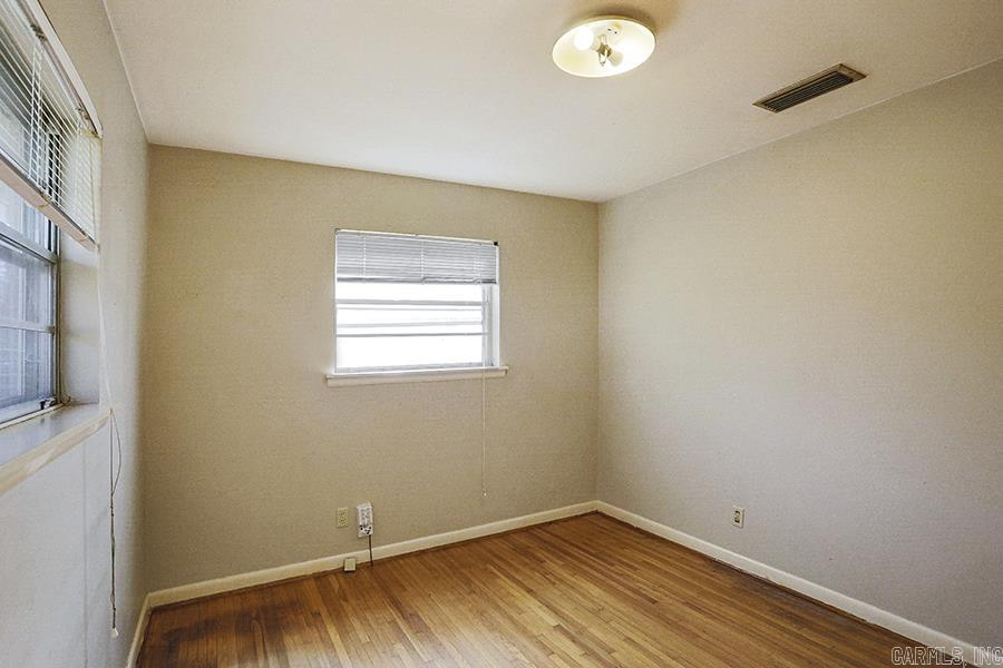 BROADVIEW - Residential