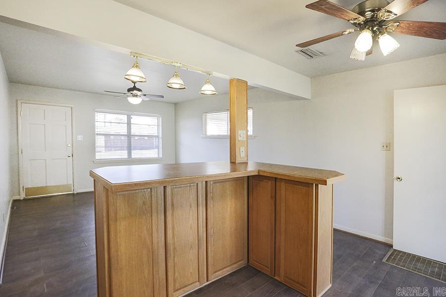 BROADVIEW - Residential