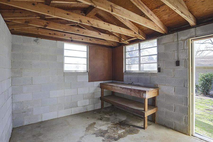 BROADVIEW - Residential