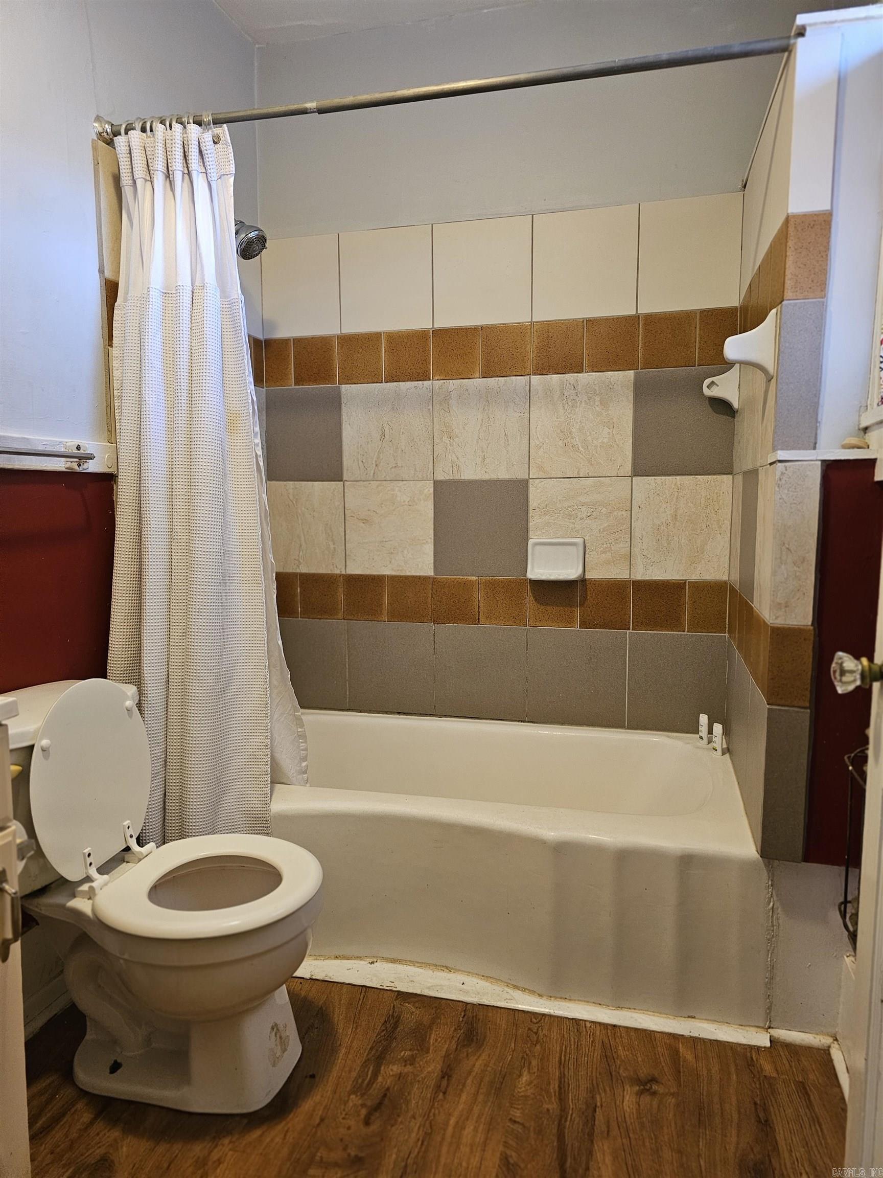 Park - Residential Income