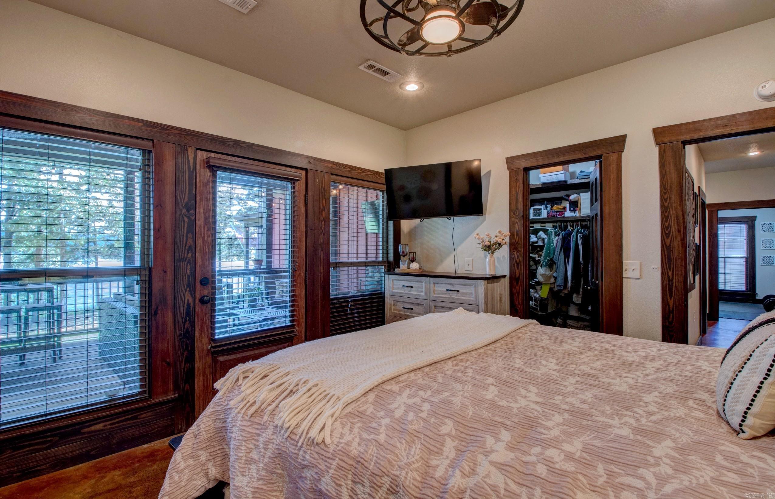 RIVERSIDE ADDITION - Residential