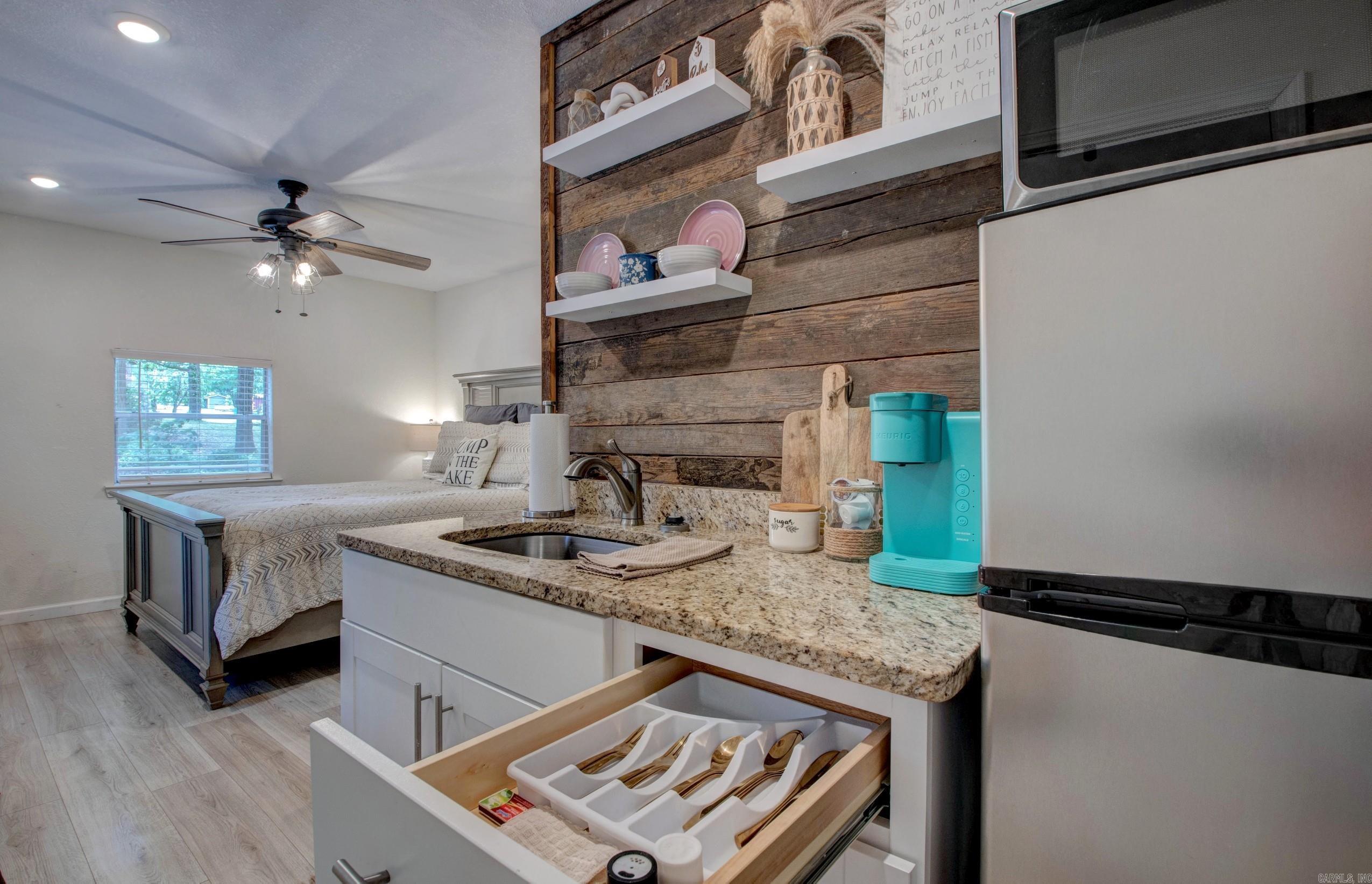 RIVERSIDE ADDITION - Residential