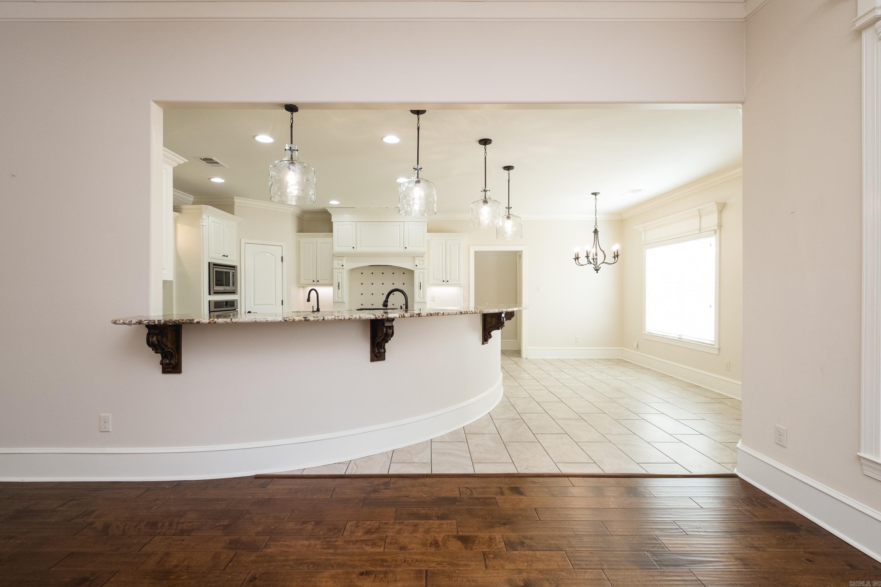 HURRICANE LAKE EST - Residential