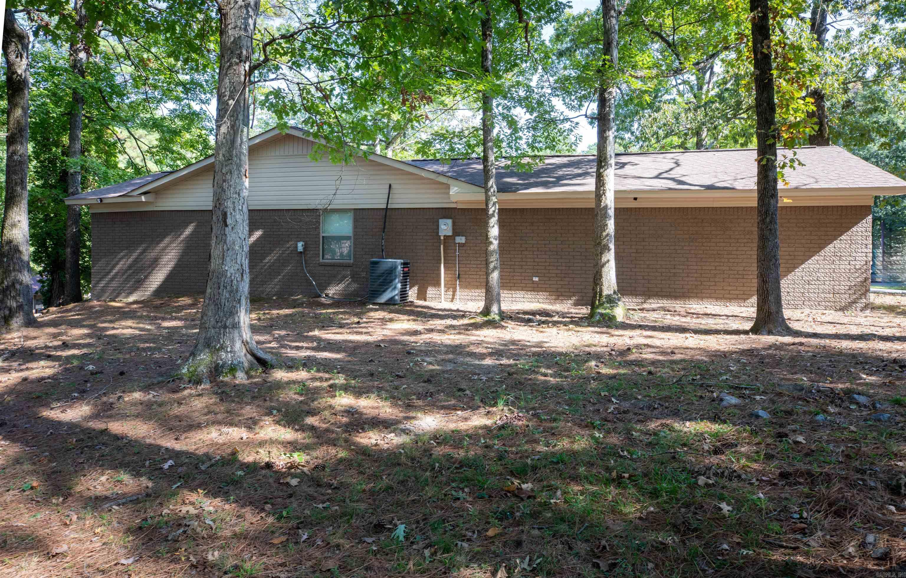 COLONIAL PARK - Residential