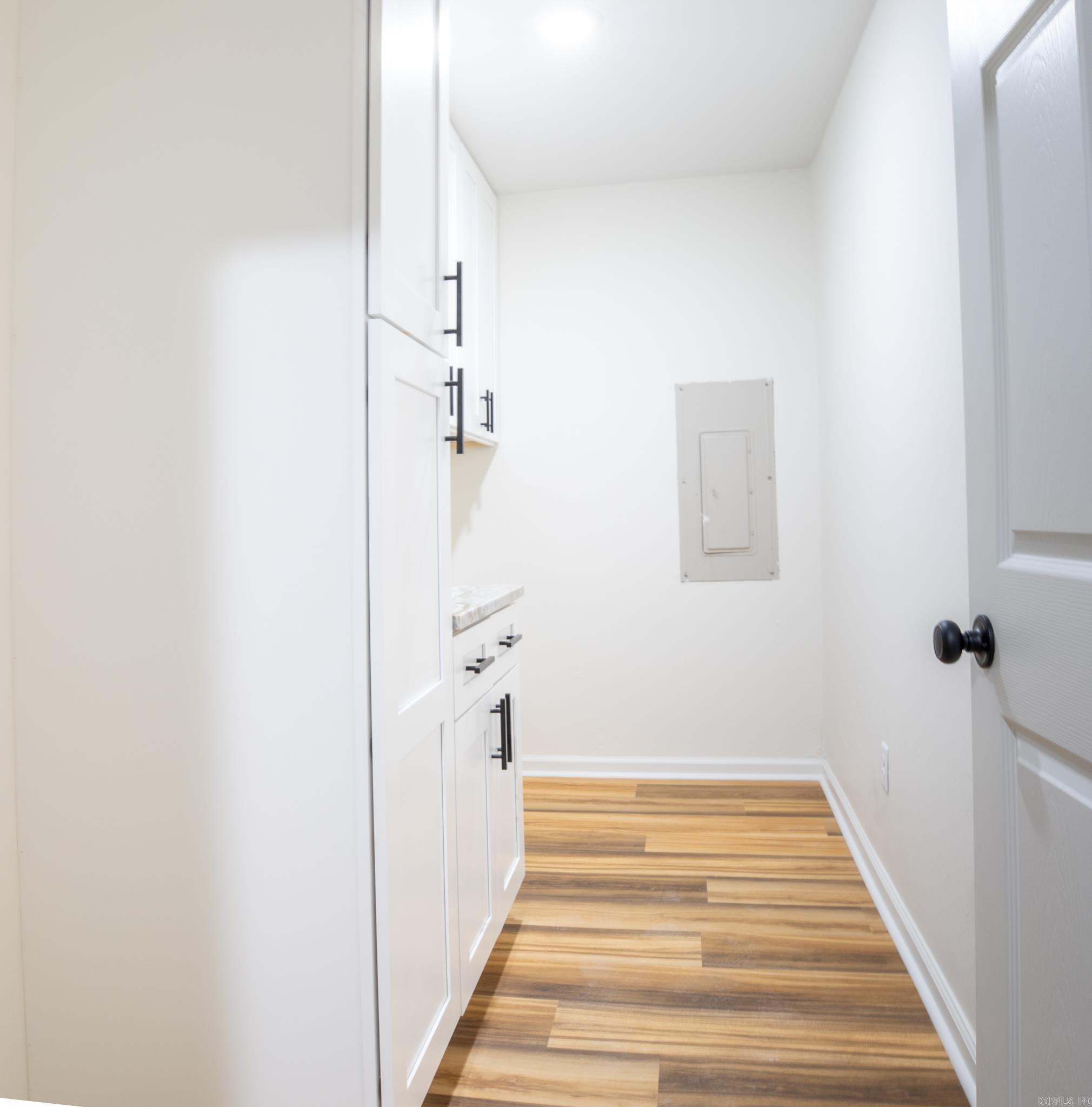 COLONIAL PARK - Residential