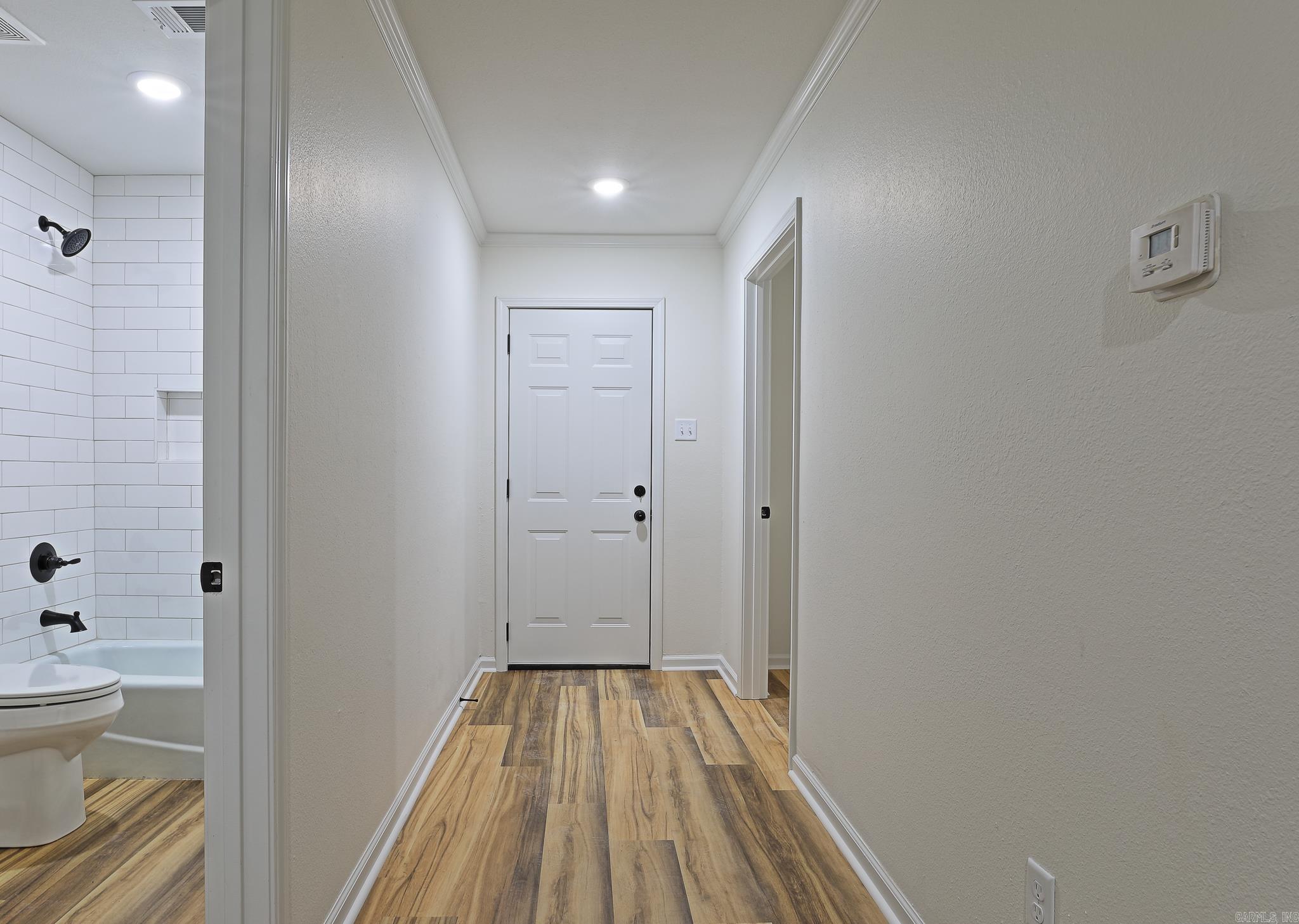 COLONIAL PARK - Residential