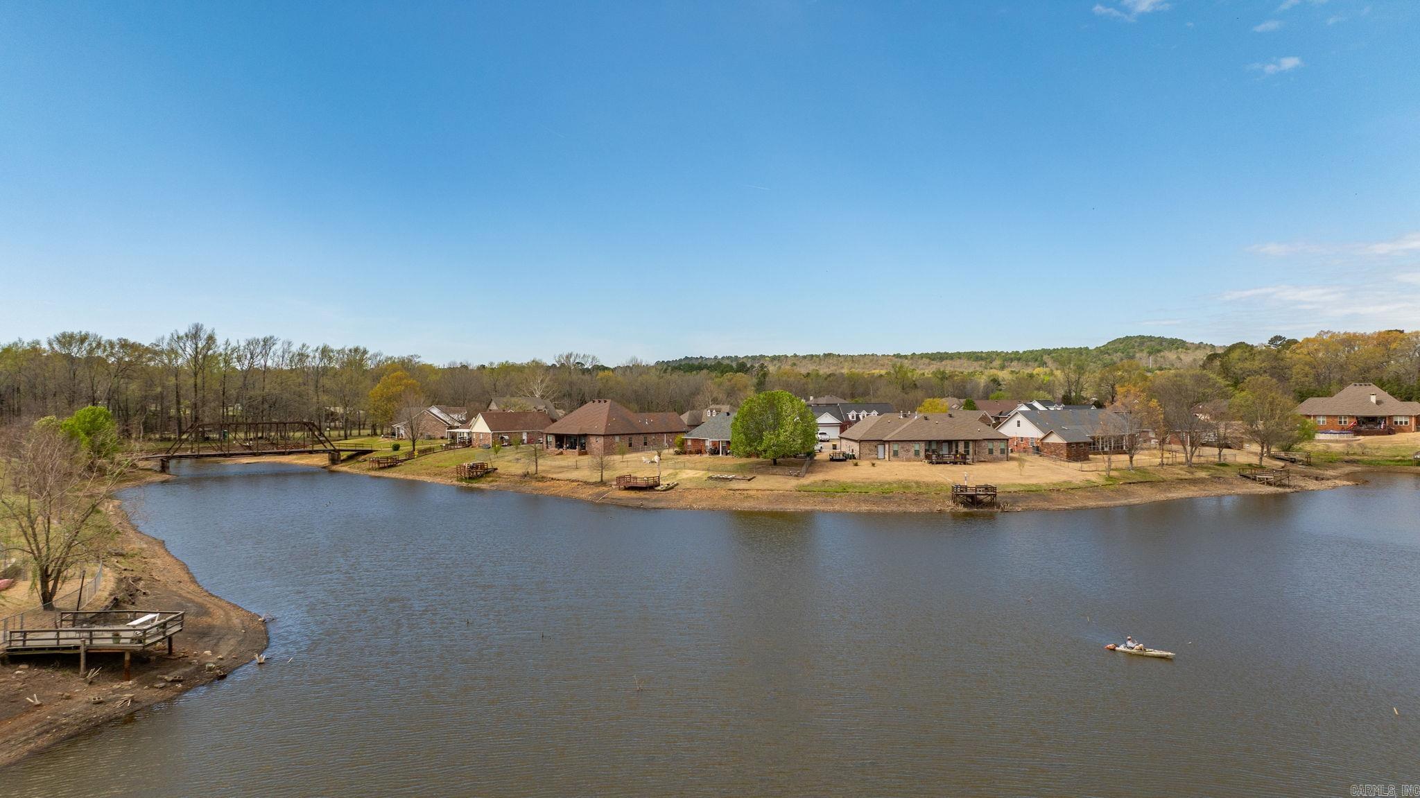 WILHELMINA COVE - Residential