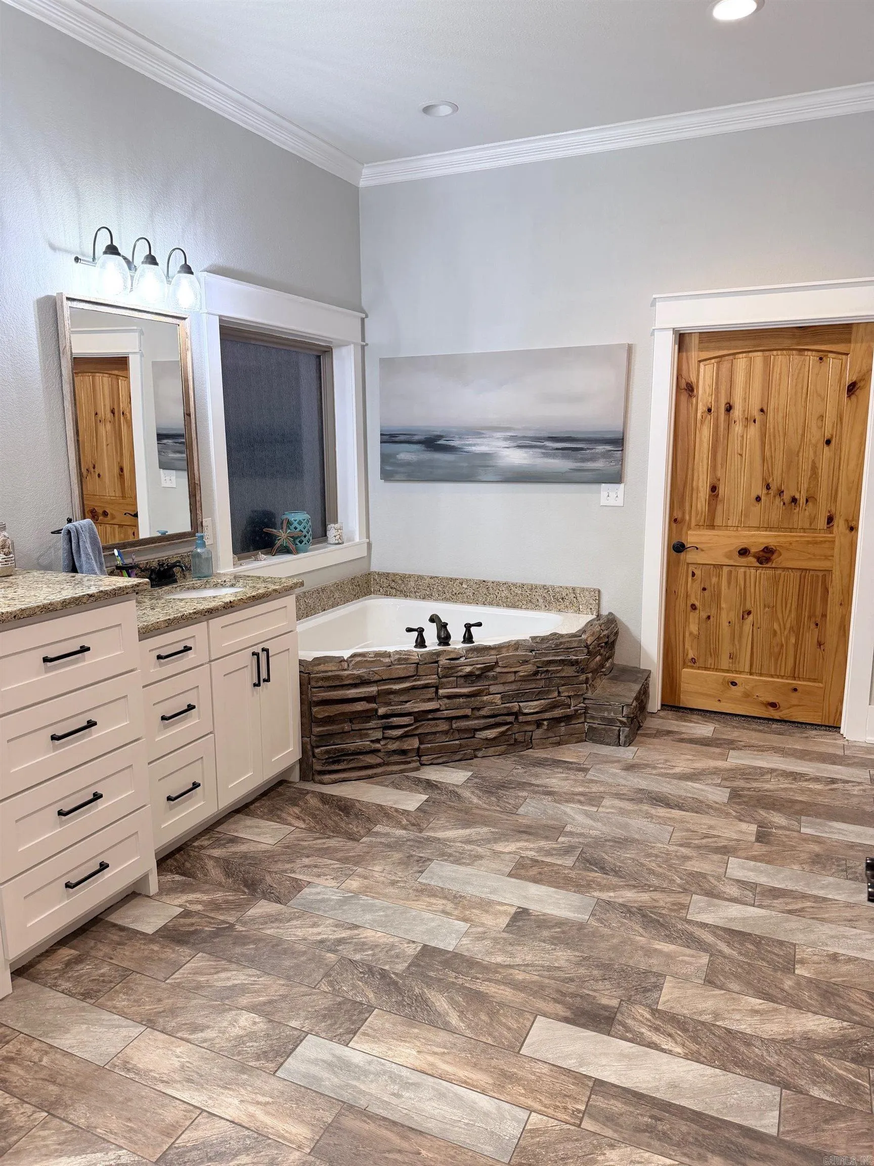 Vilonia, Arkansas 72173, United States, 4 Bedrooms Bedrooms, ,4 BathroomsBathrooms,Residential,Active,249568