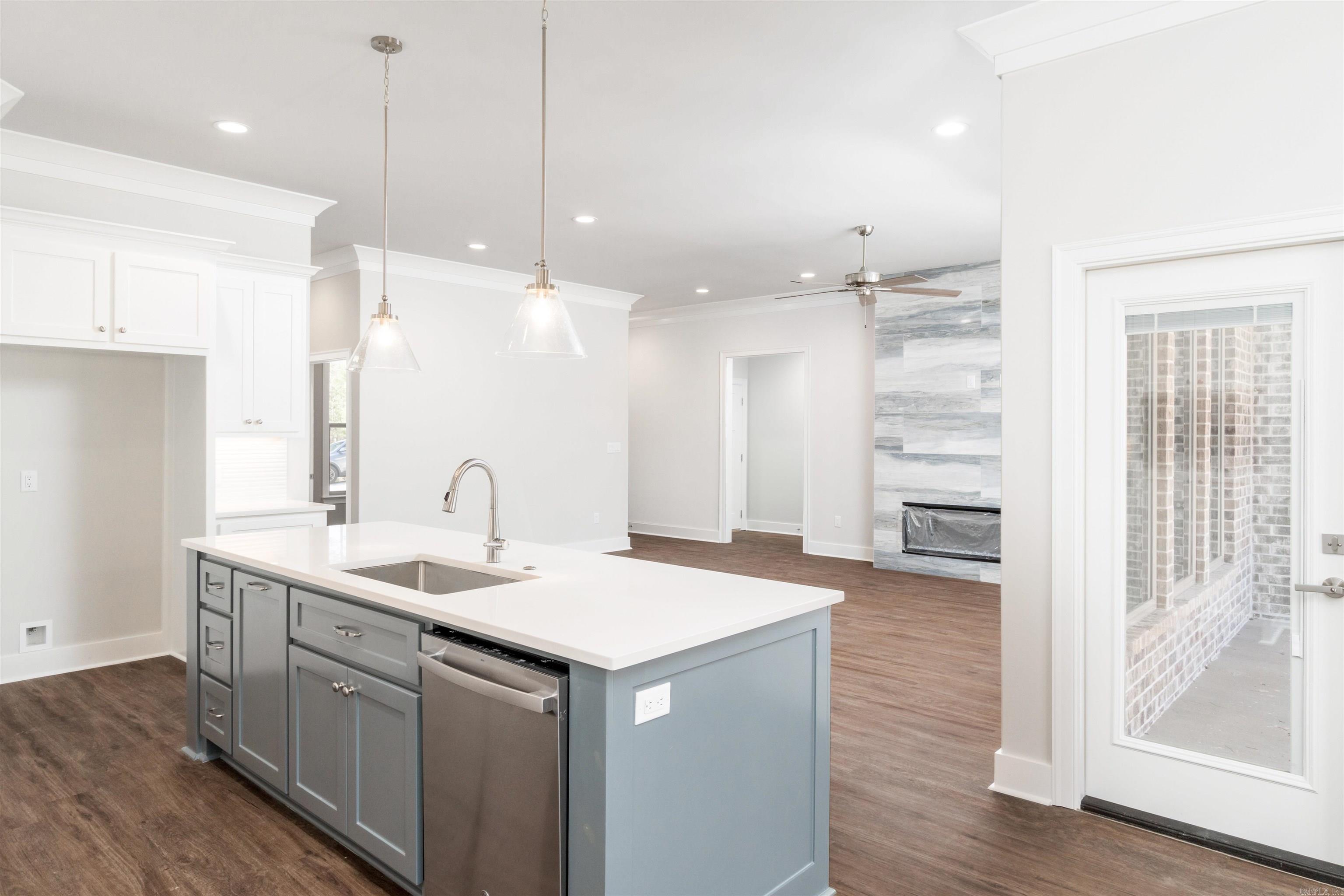 PACIFICA - Residential