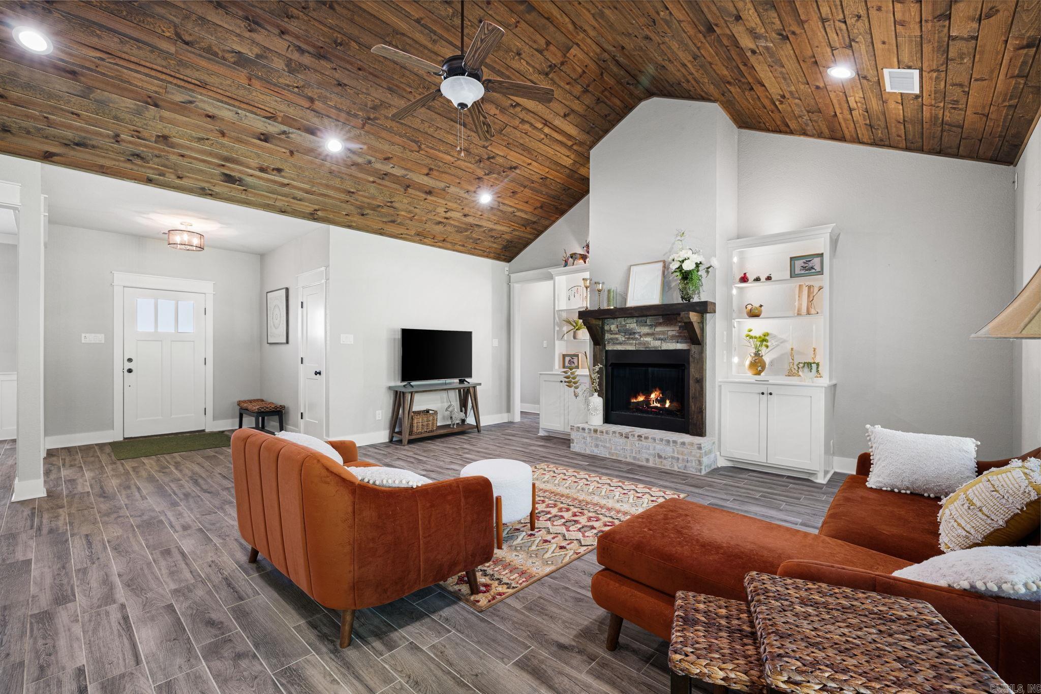 SANDY CREEK ADDITION - Residential