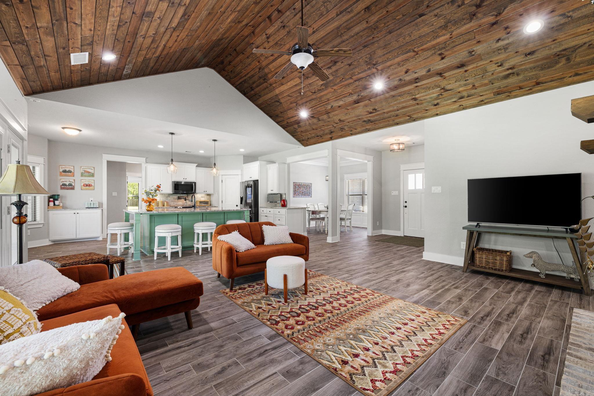 SANDY CREEK ADDITION - Residential