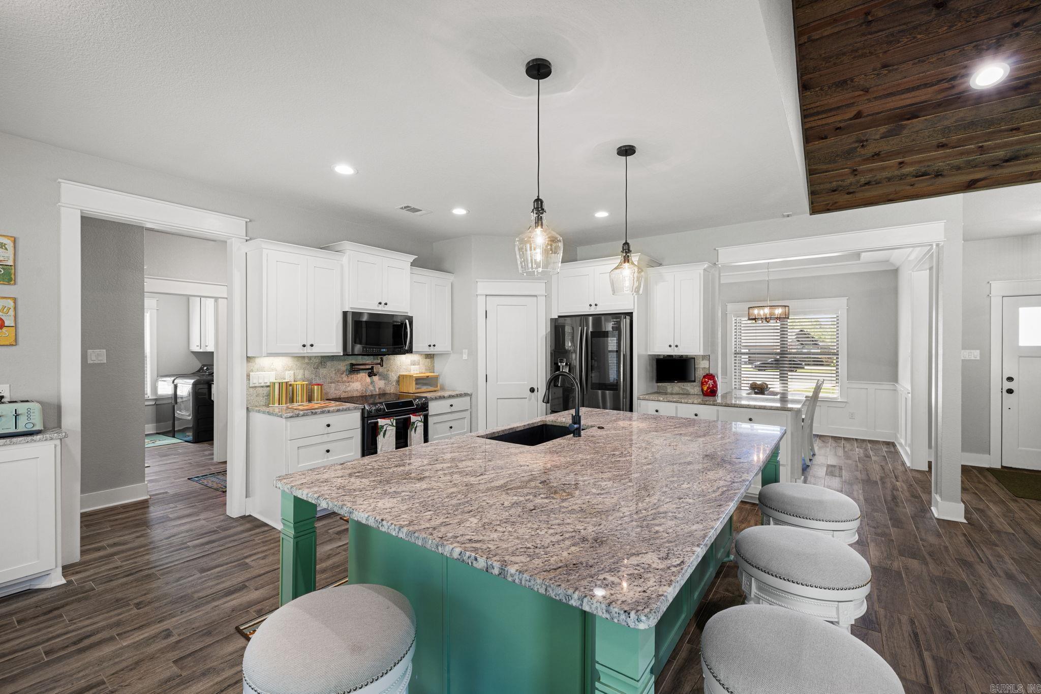 SANDY CREEK ADDITION - Residential