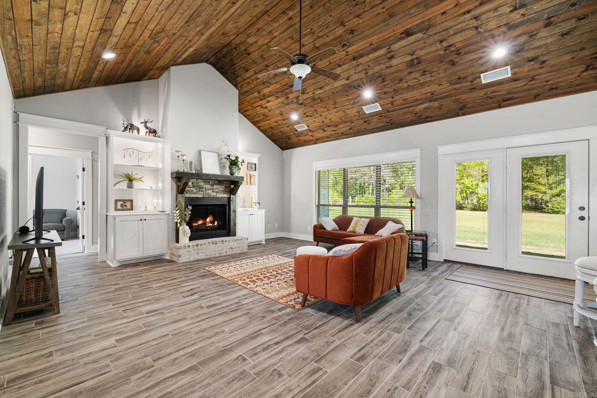 SANDY CREEK ADDITION - Residential