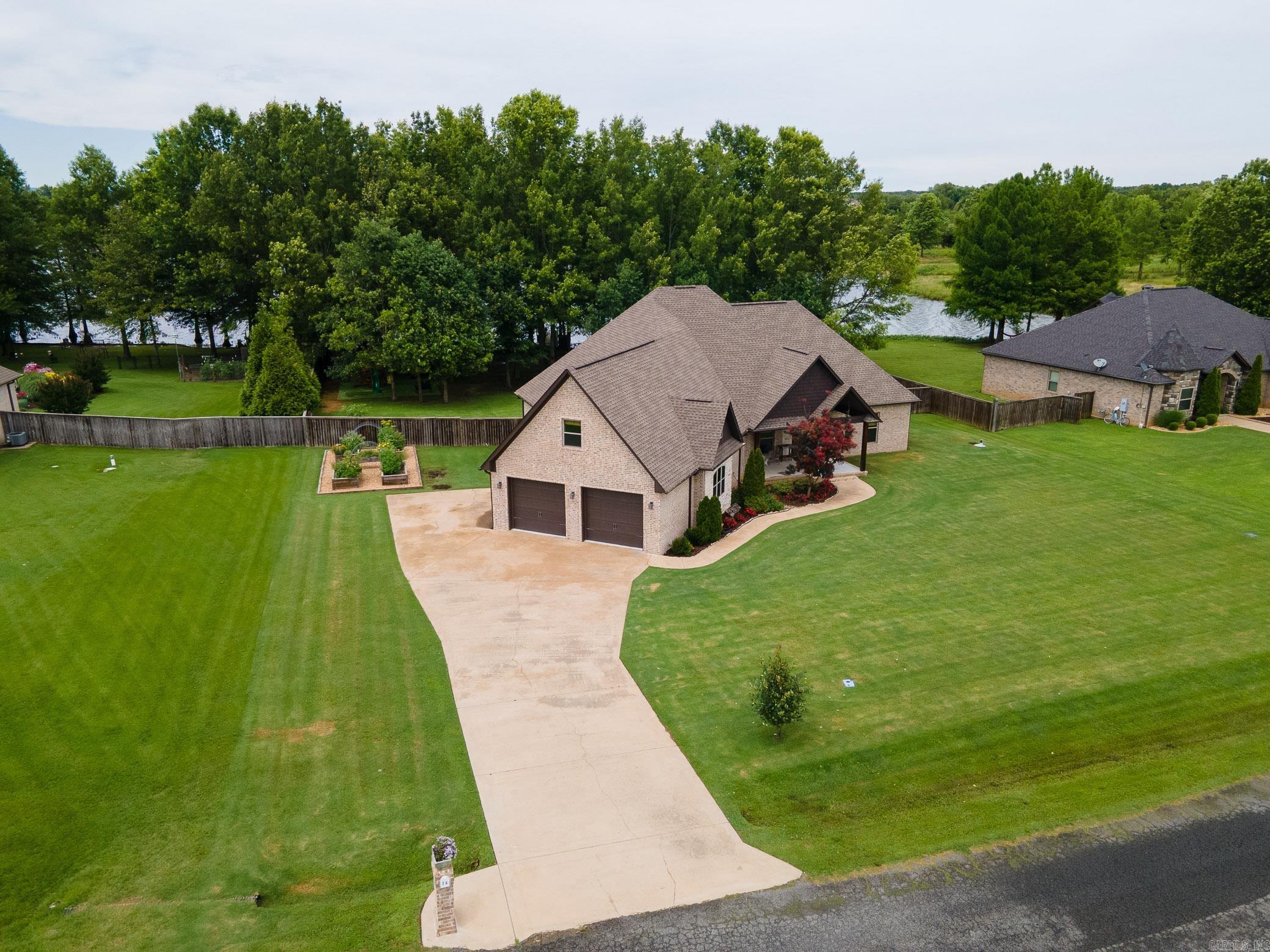 Metes & Bounds - Residential