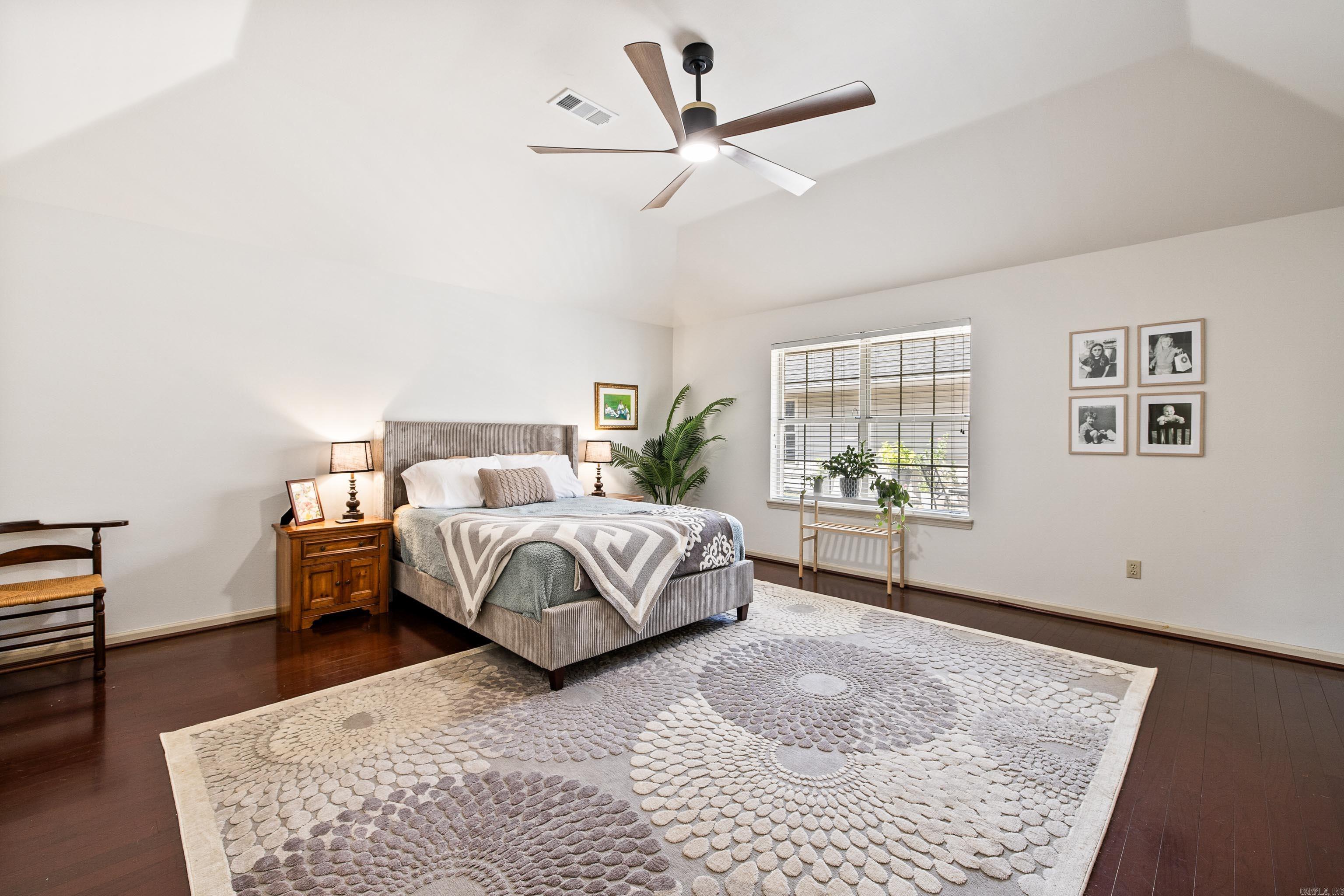WELLINGTON POINTE - Residential