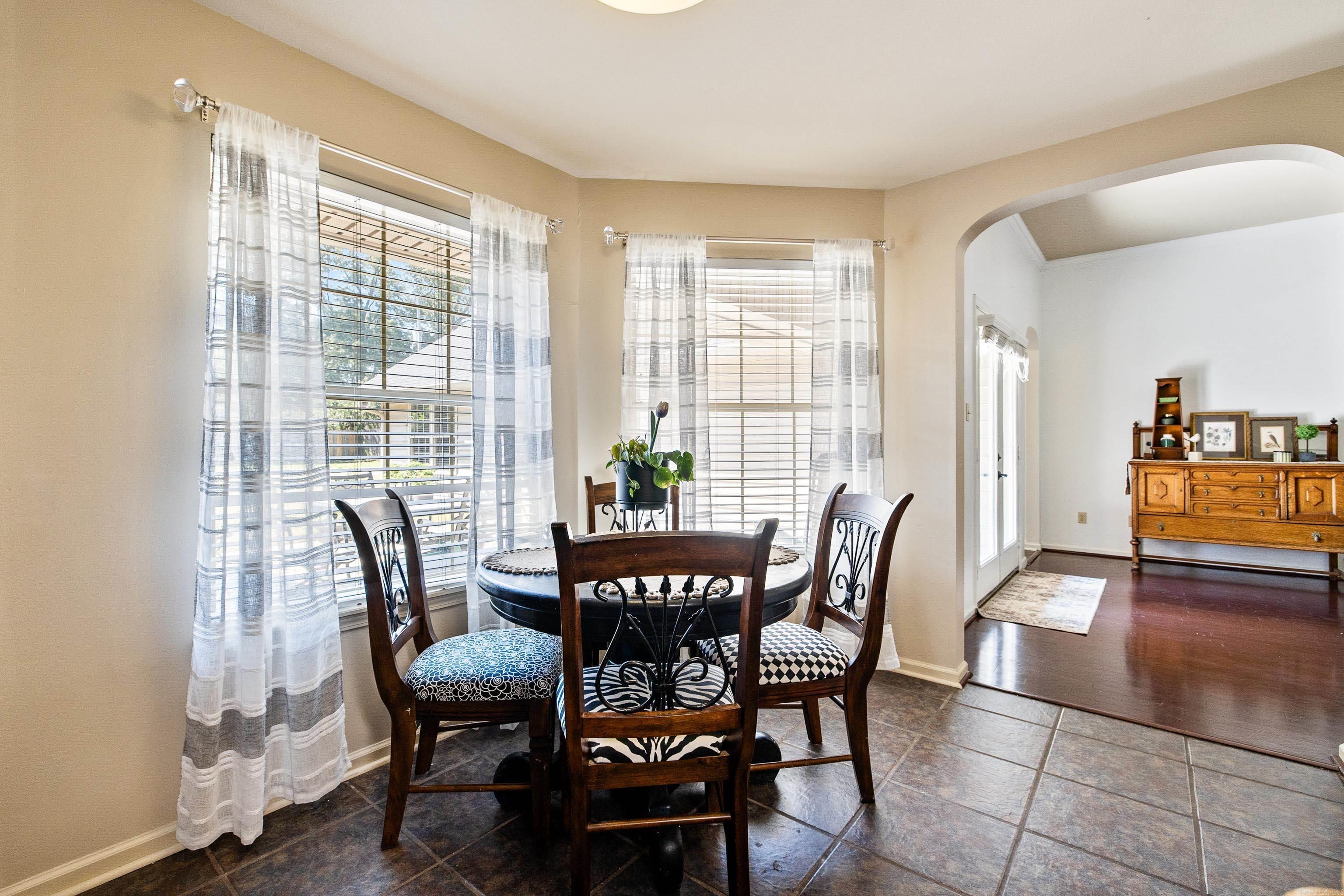 WELLINGTON POINTE - Residential