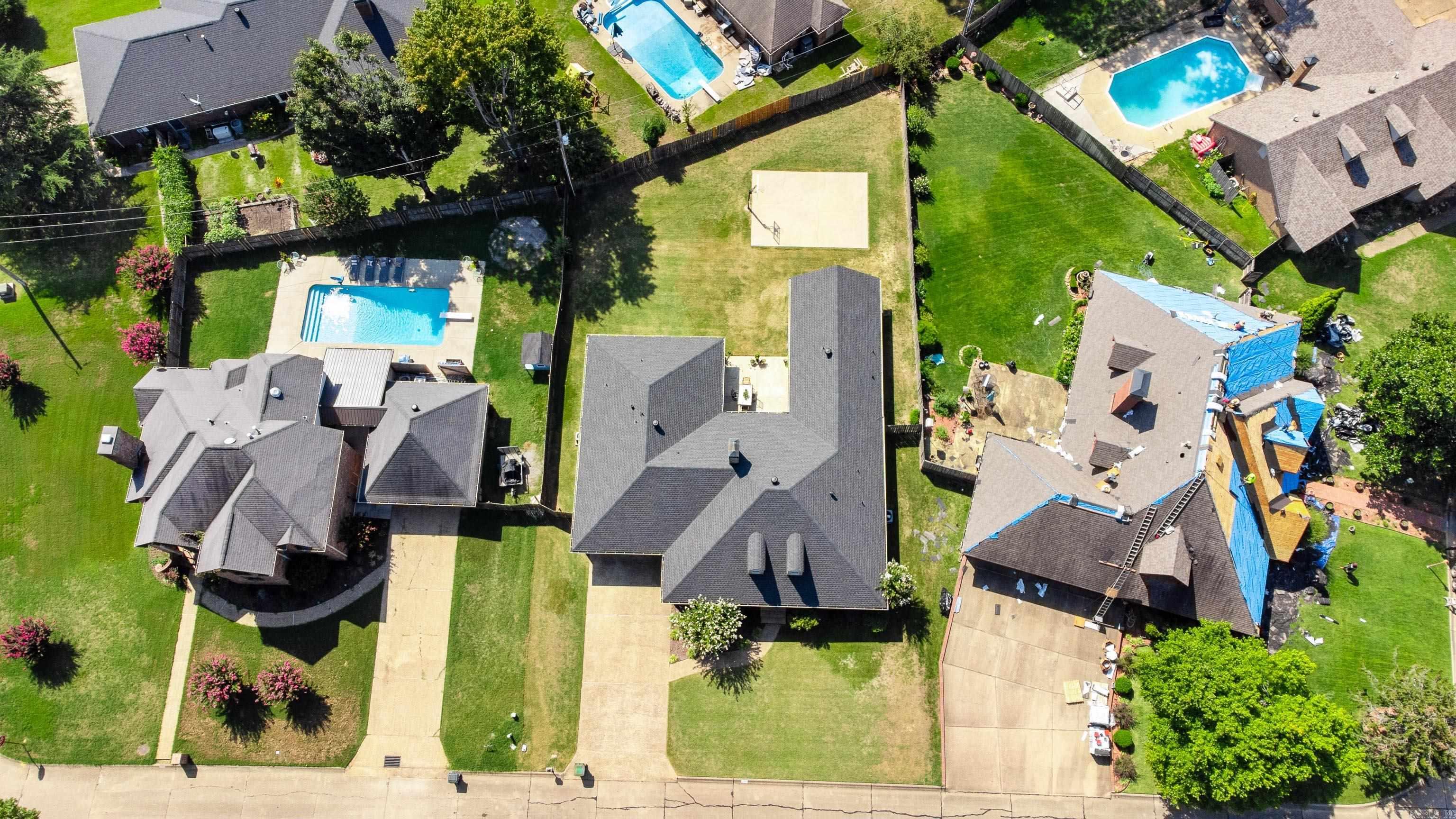 WELLINGTON POINTE - Residential