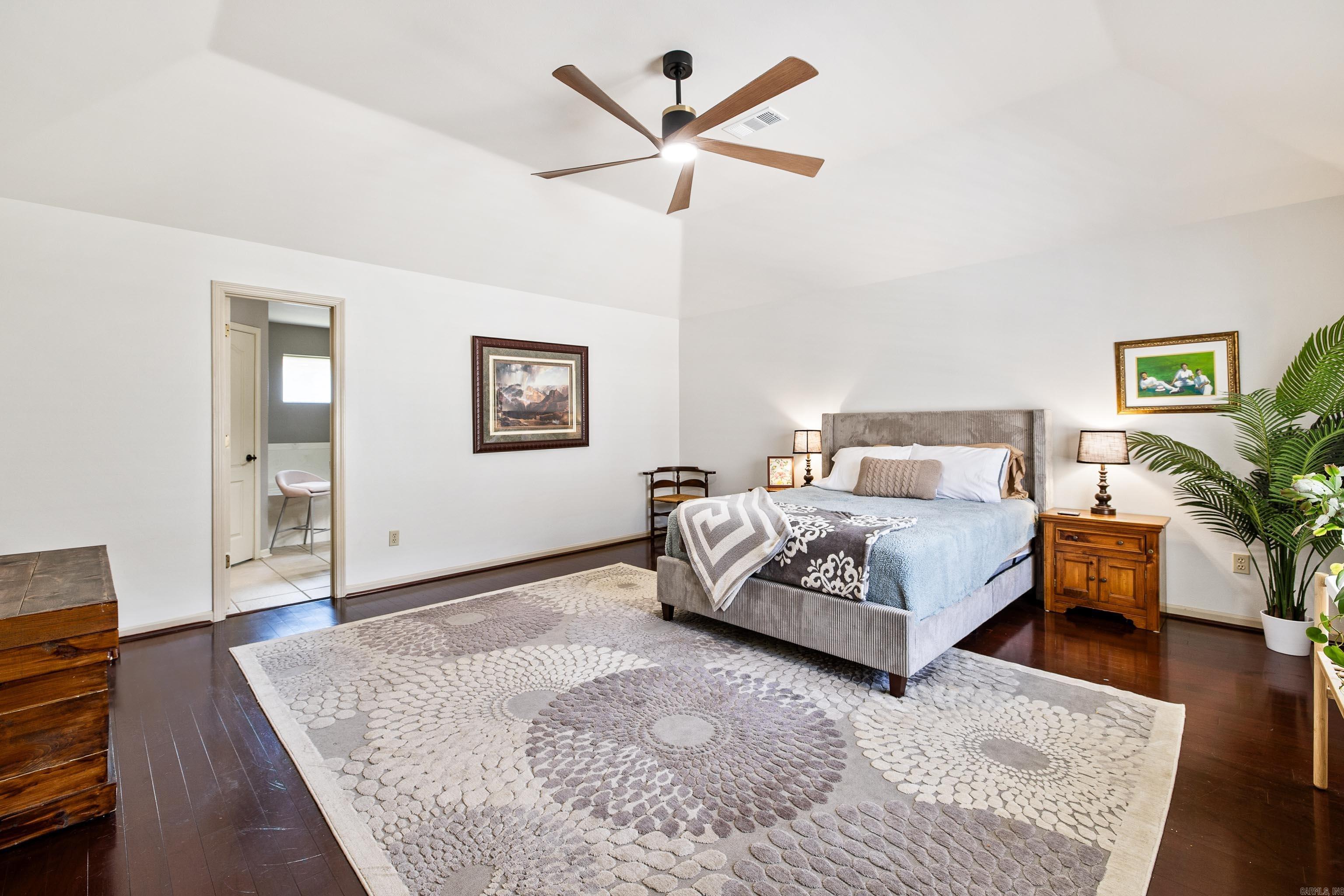 WELLINGTON POINTE - Residential