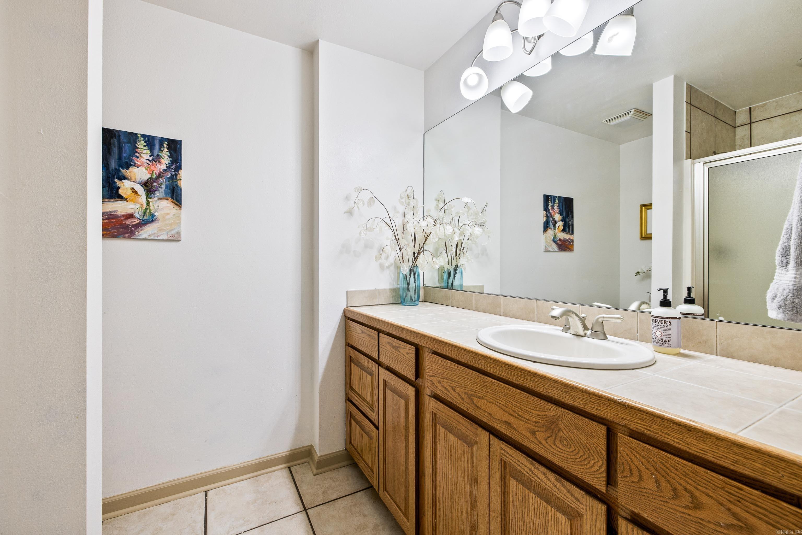 WELLINGTON POINTE - Residential