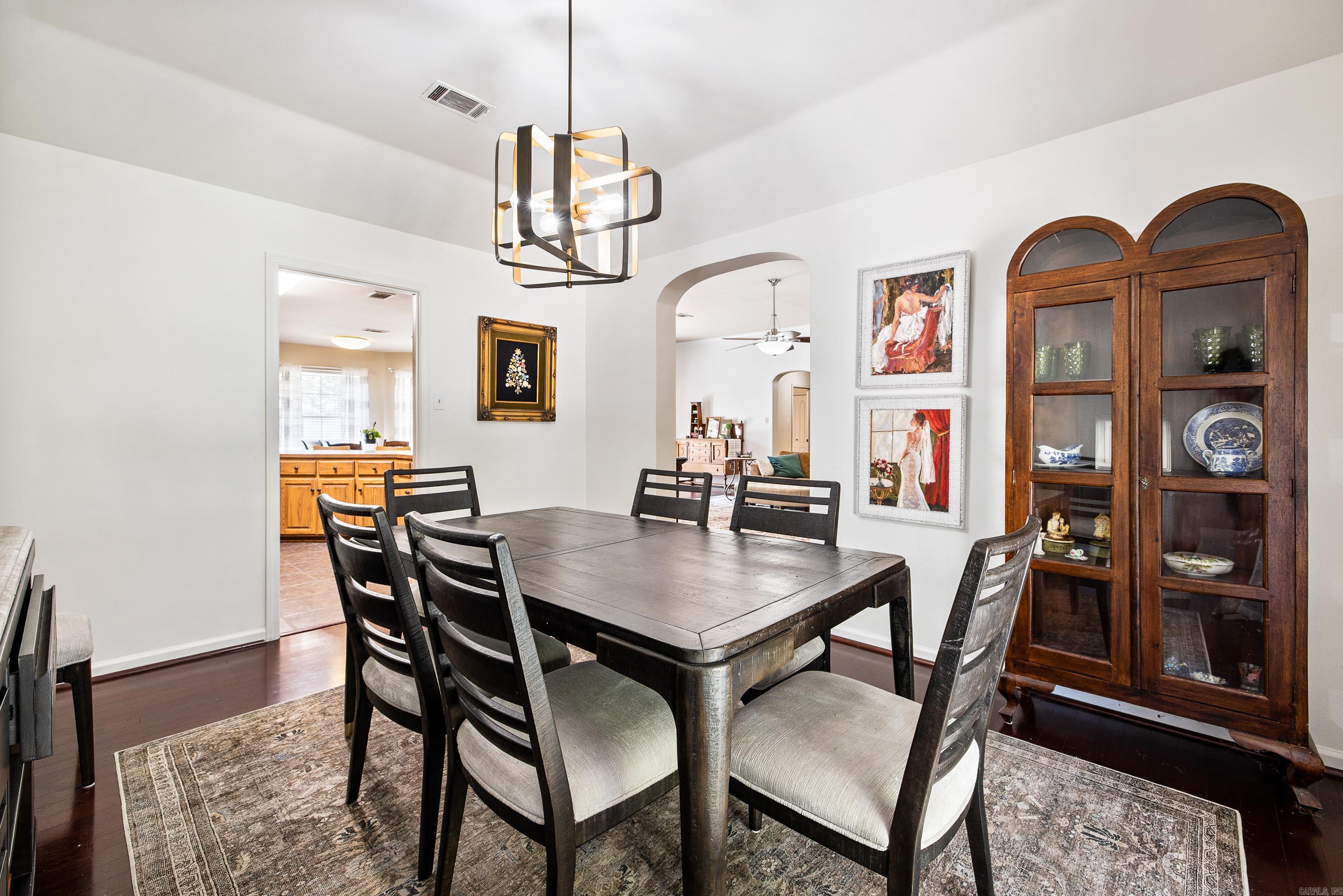 WELLINGTON POINTE - Residential