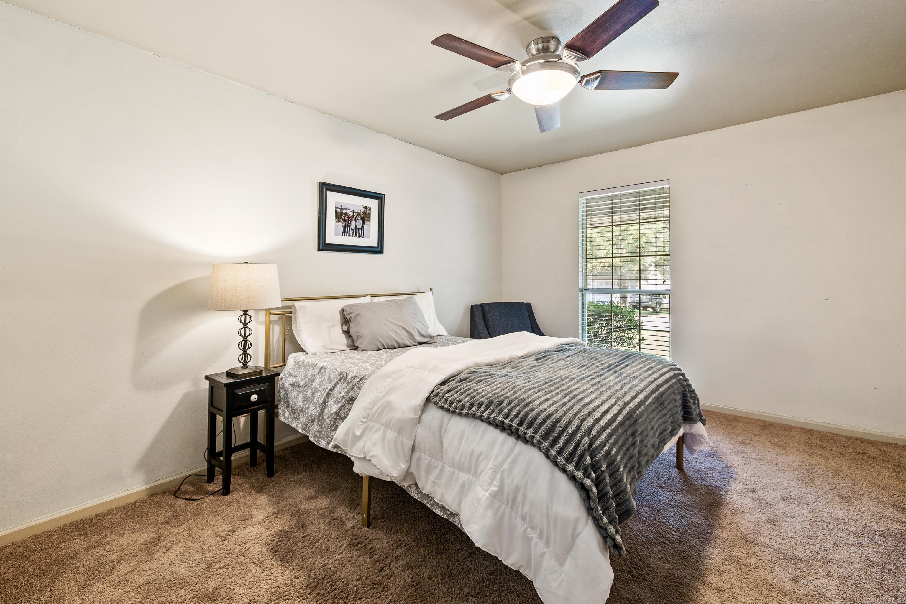 WELLINGTON POINTE - Residential
