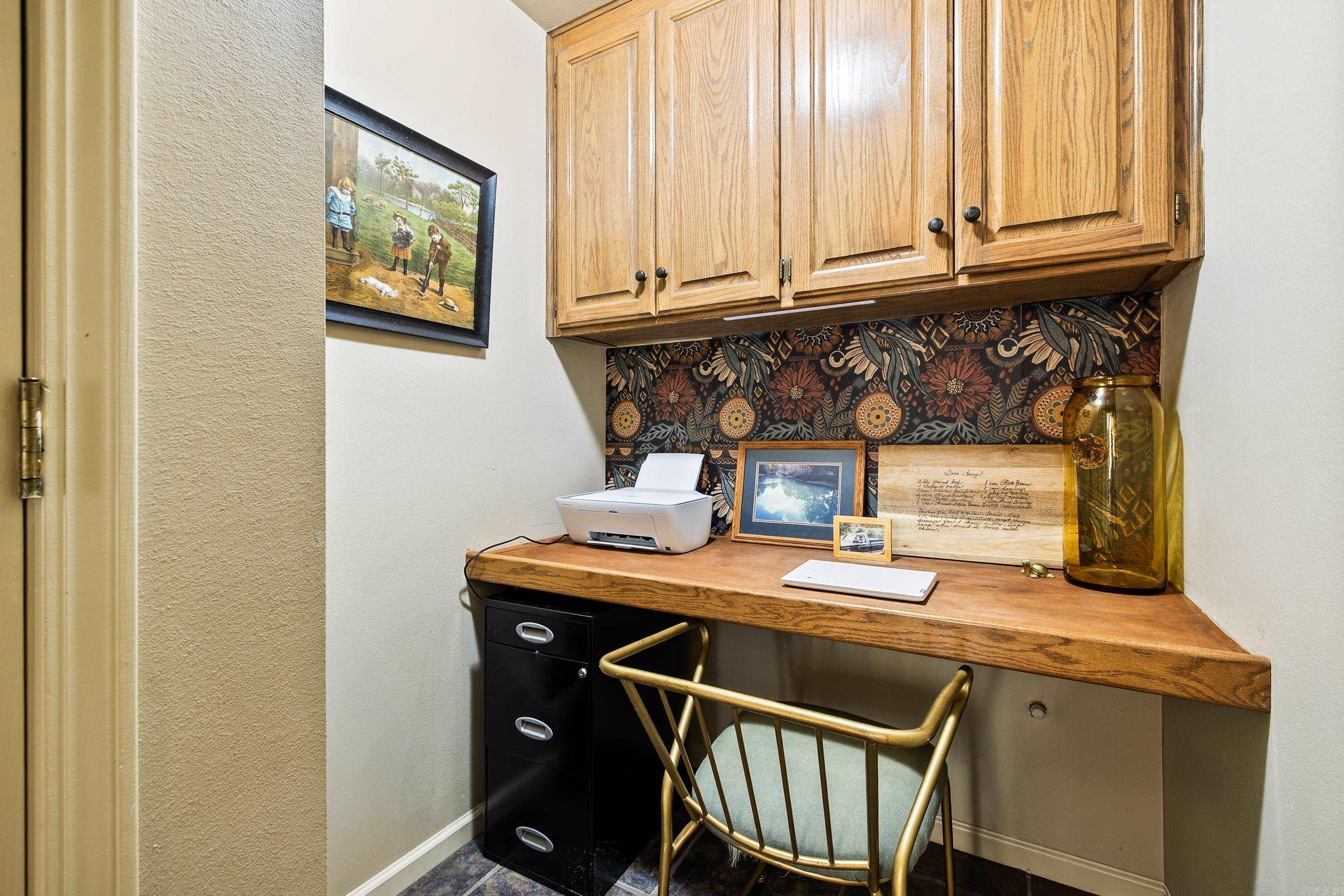 WELLINGTON POINTE - Residential