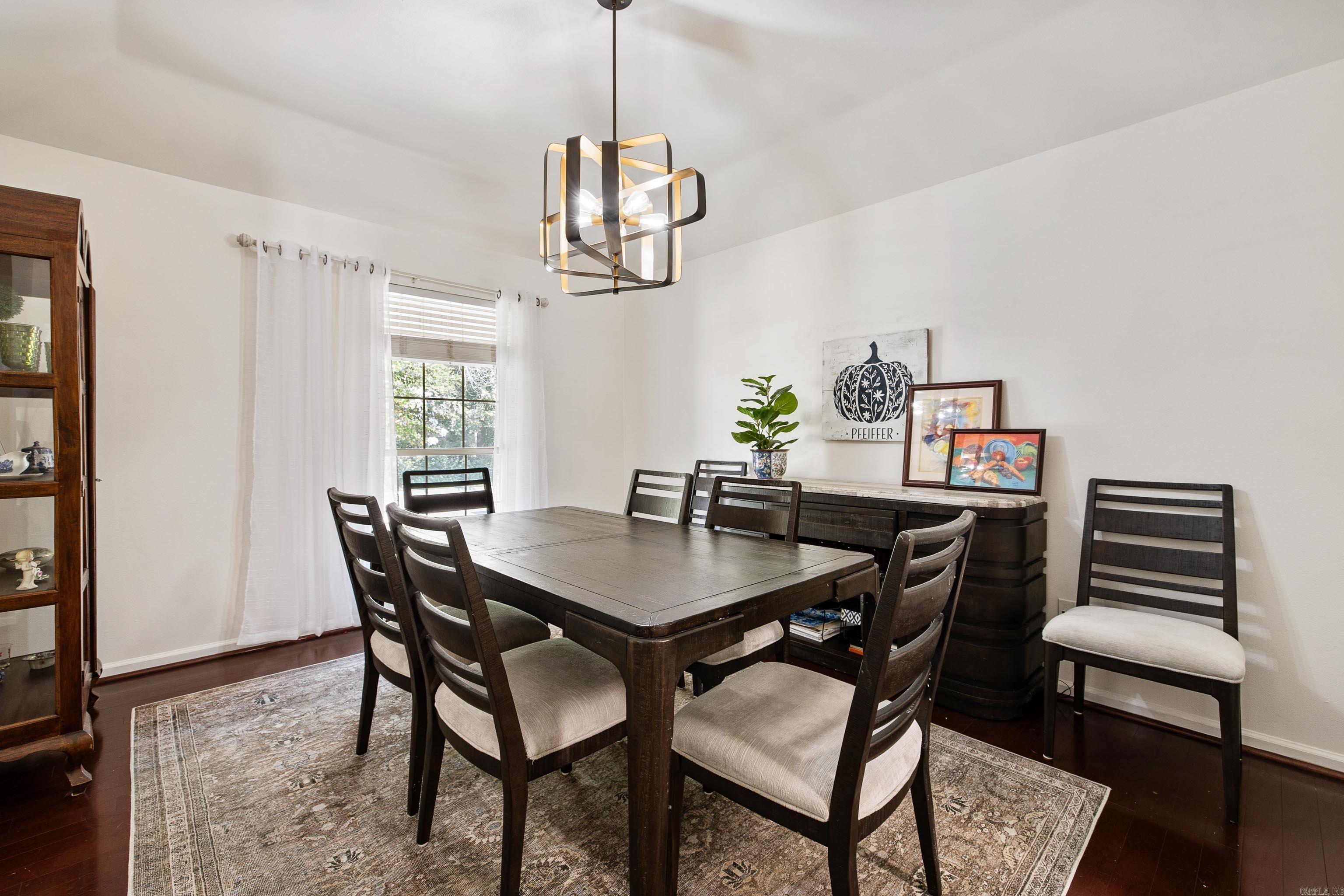 WELLINGTON POINTE - Residential