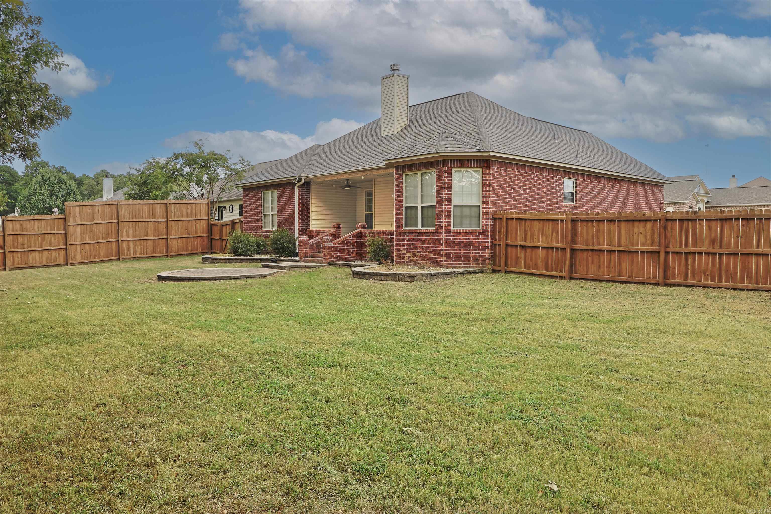 SUNSET VALLEY - Residential