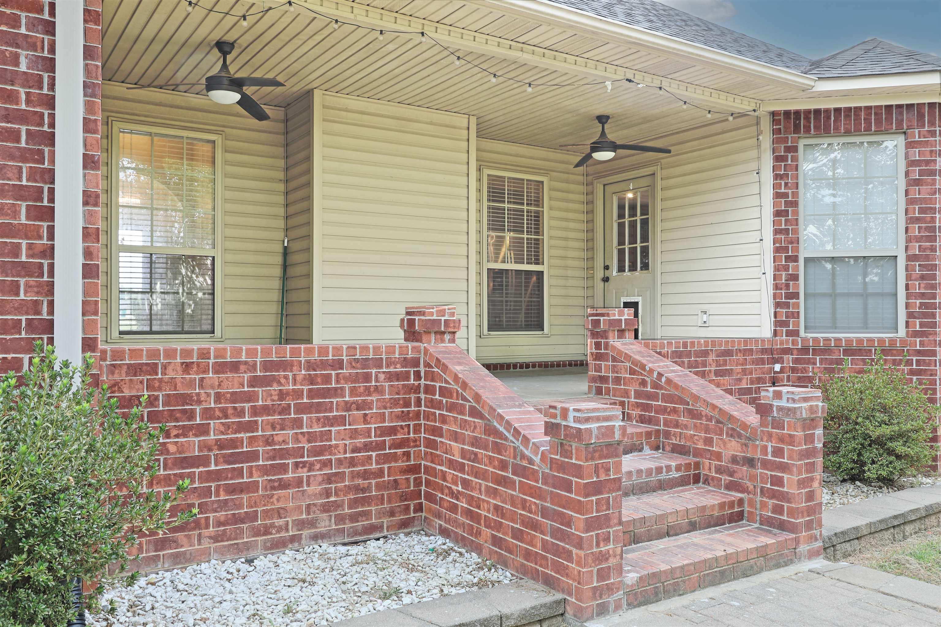 SUNSET VALLEY - Residential