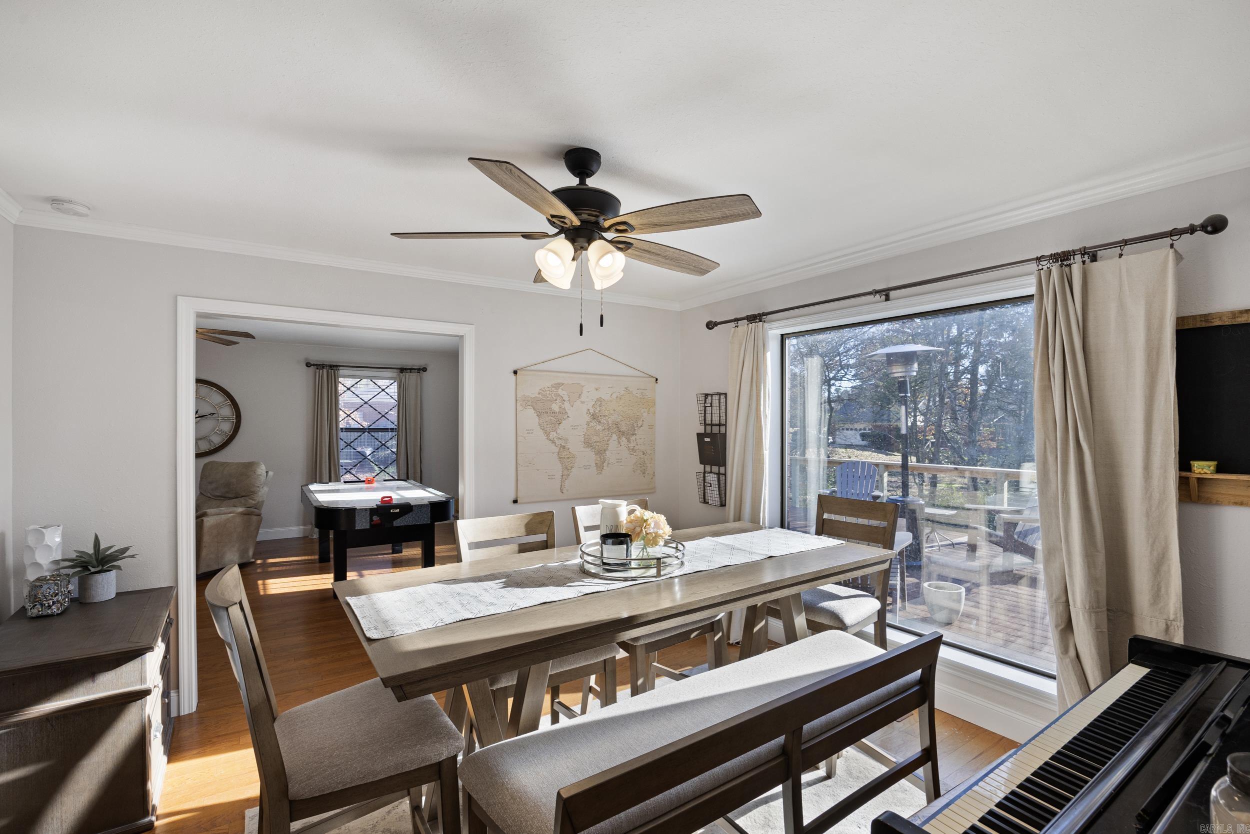 LANDS END - Residential