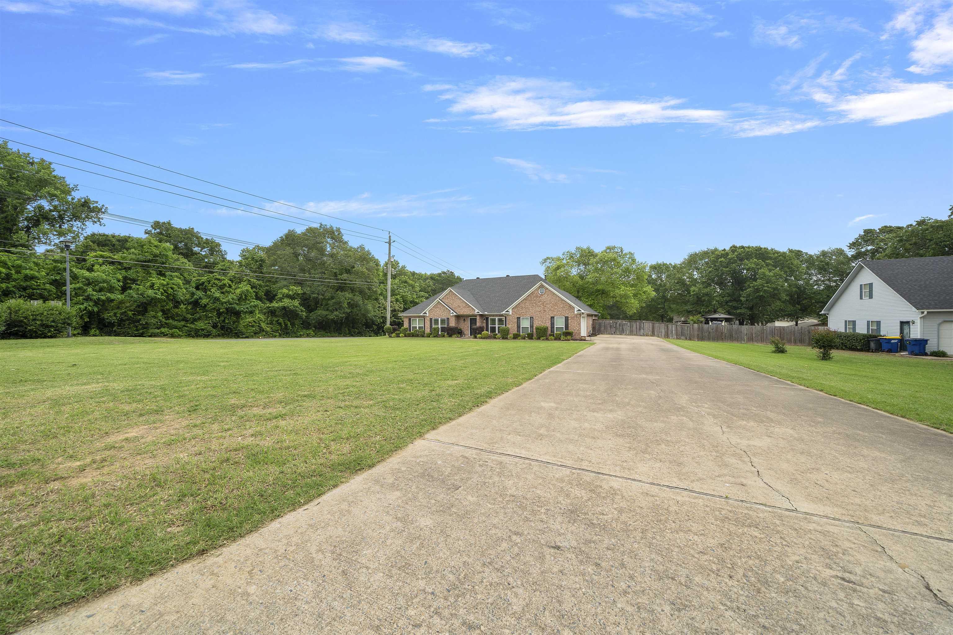 CASTLE HEIGHTS - Residential