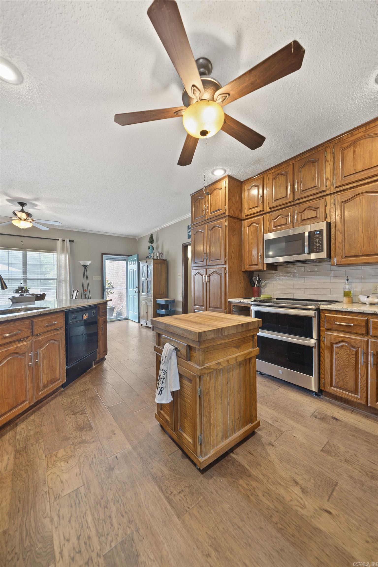 CASTLE HEIGHTS - Residential
