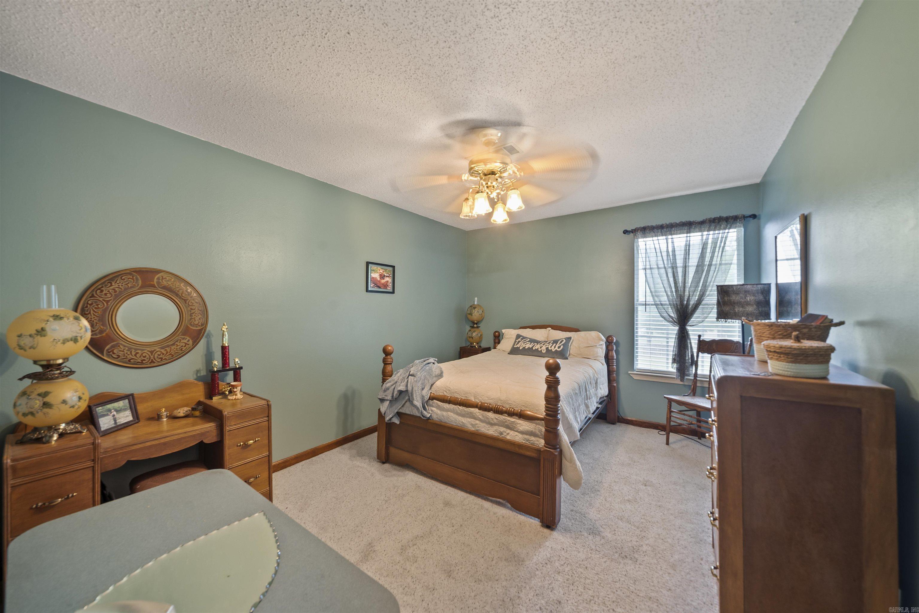 CASTLE HEIGHTS - Residential