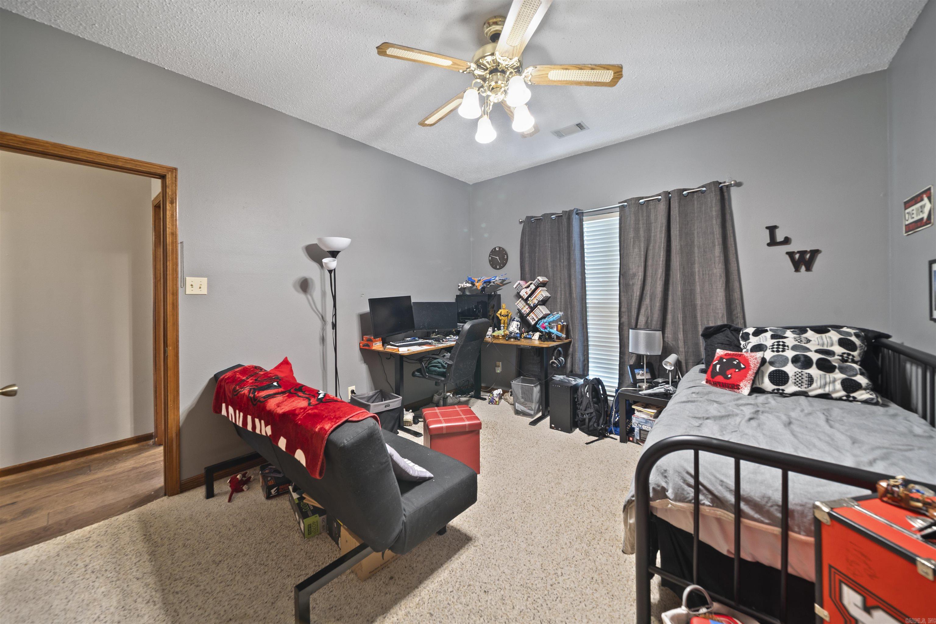 CASTLE HEIGHTS - Residential