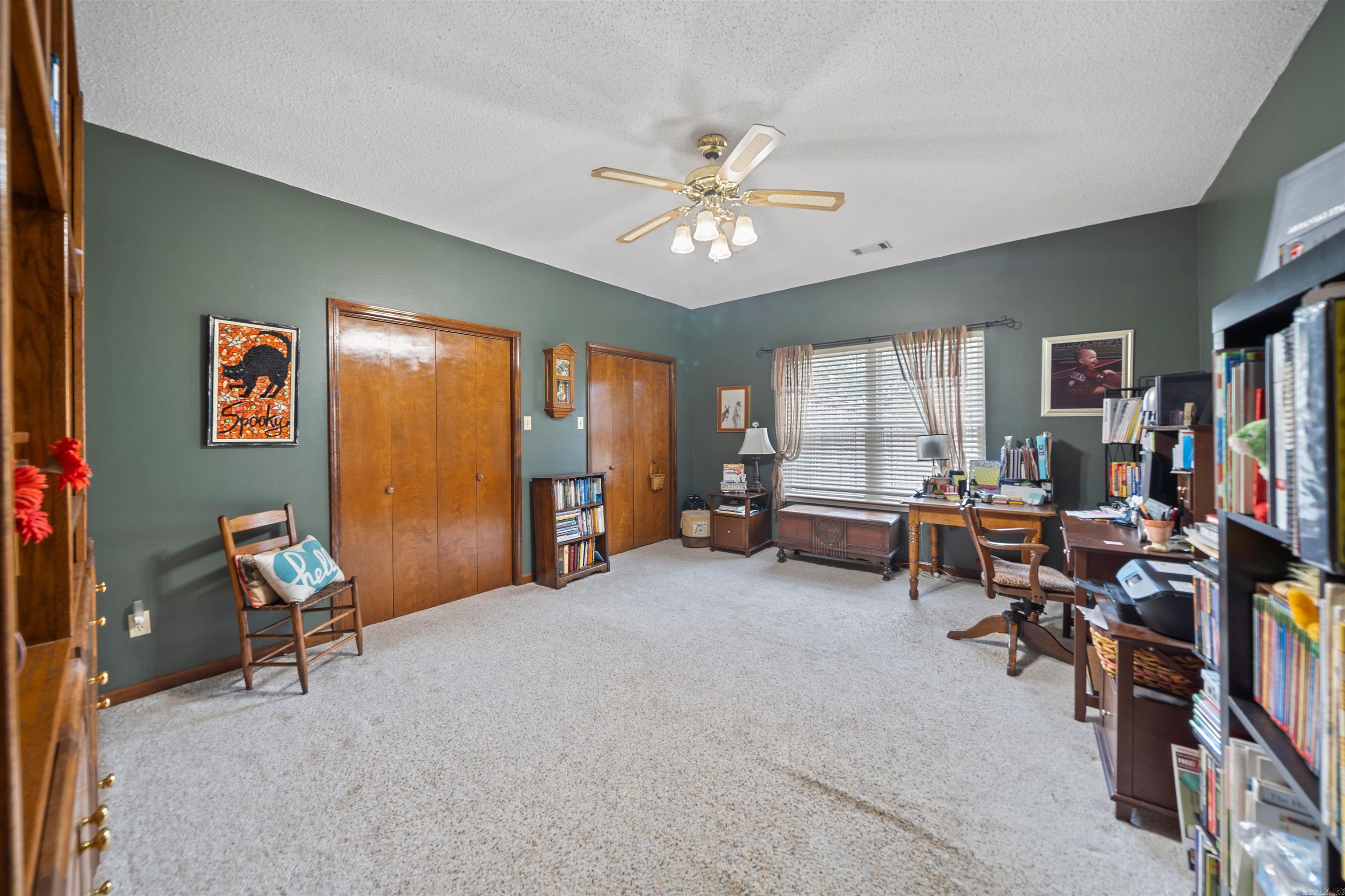 CASTLE HEIGHTS - Residential