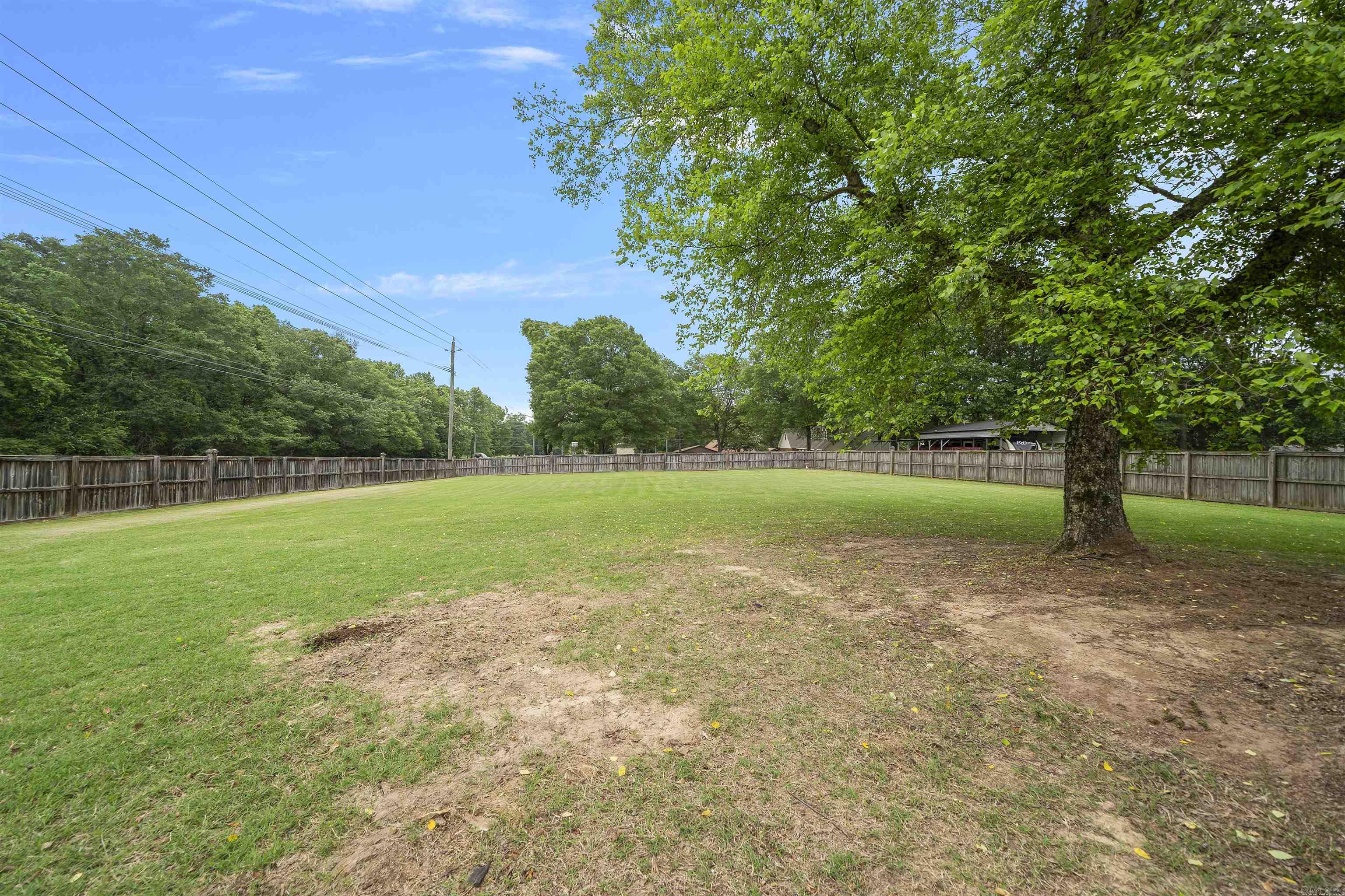 CASTLE HEIGHTS - Residential