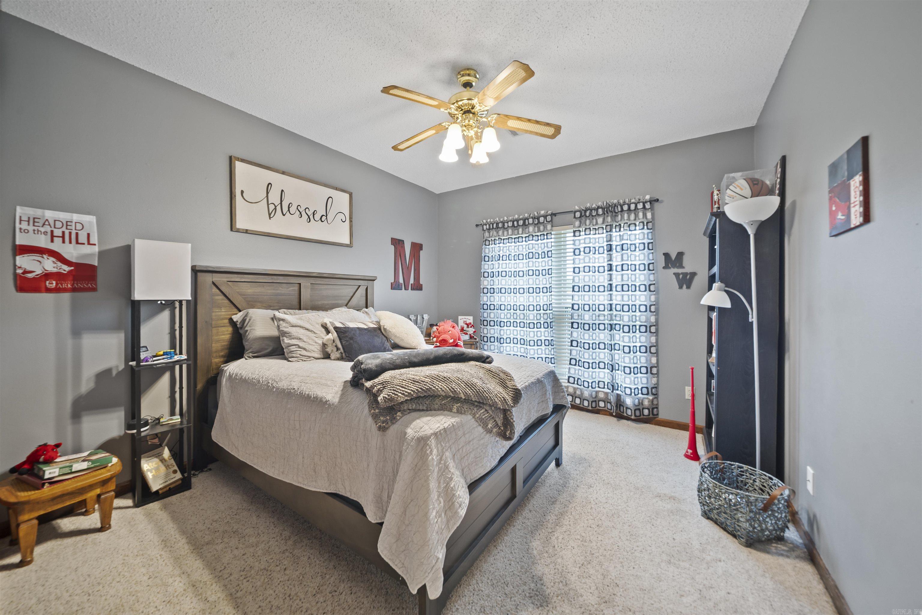 CASTLE HEIGHTS - Residential