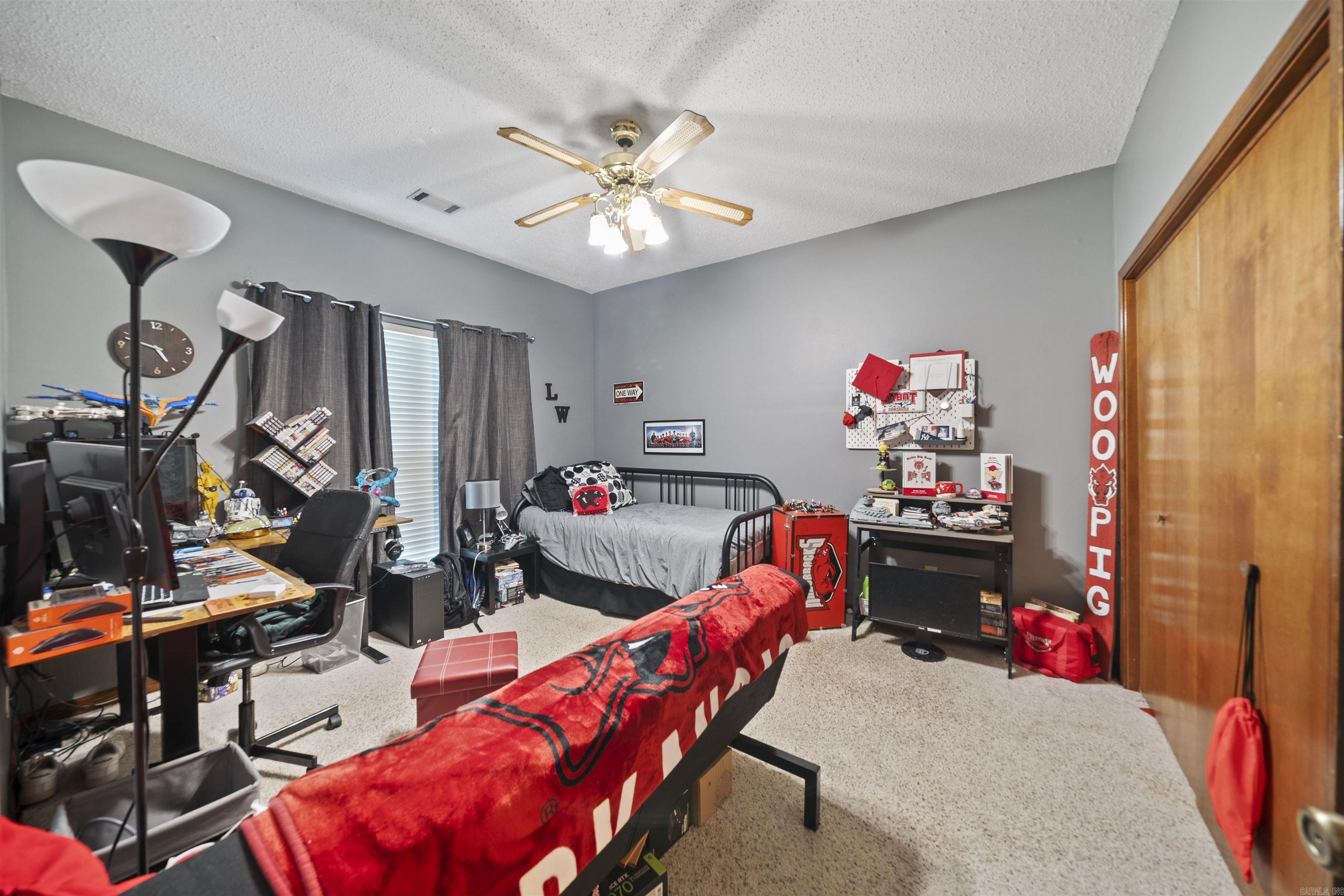 CASTLE HEIGHTS - Residential
