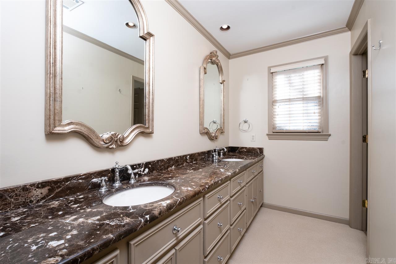 Robinwood Valley - Residential