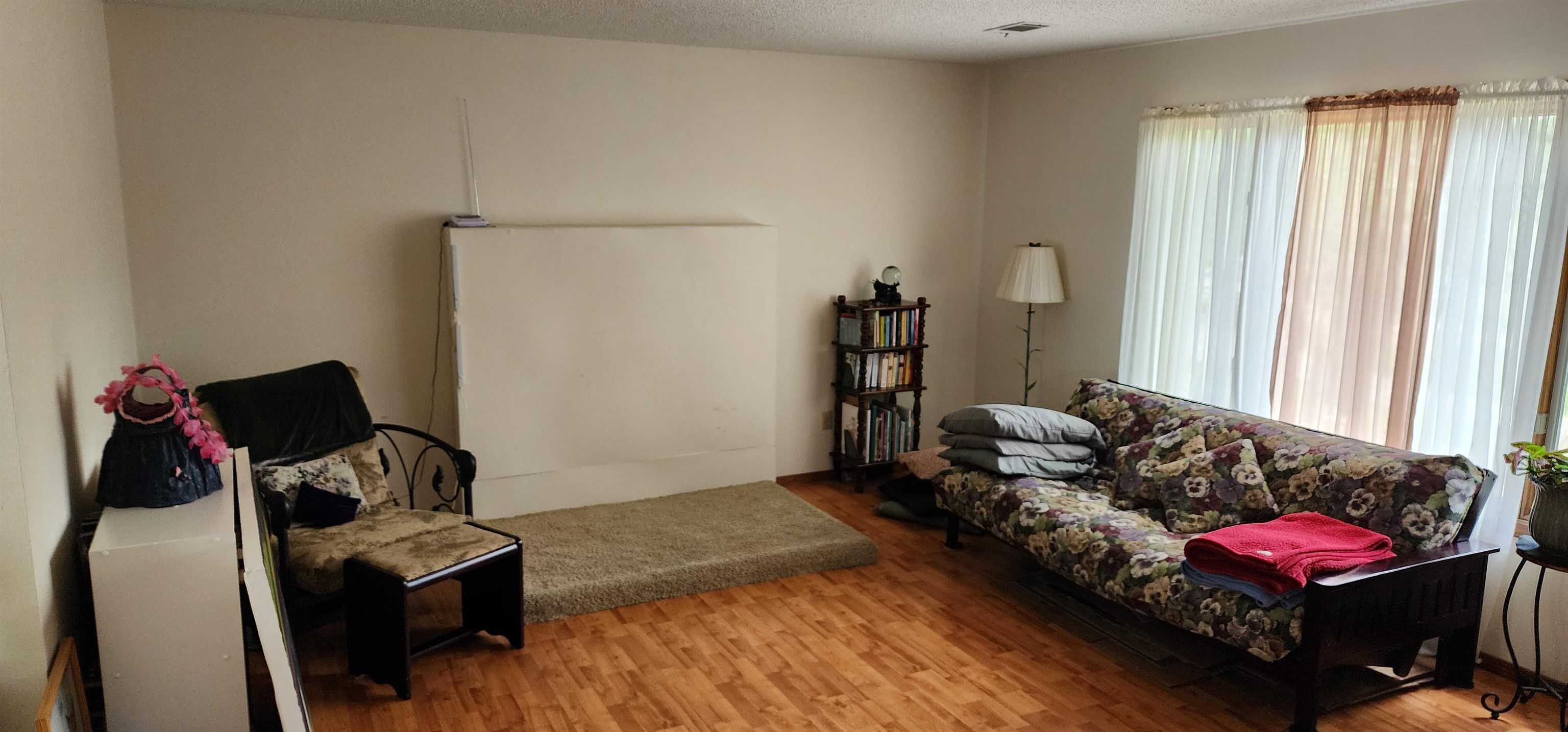 THUNDERBIRD - Residential