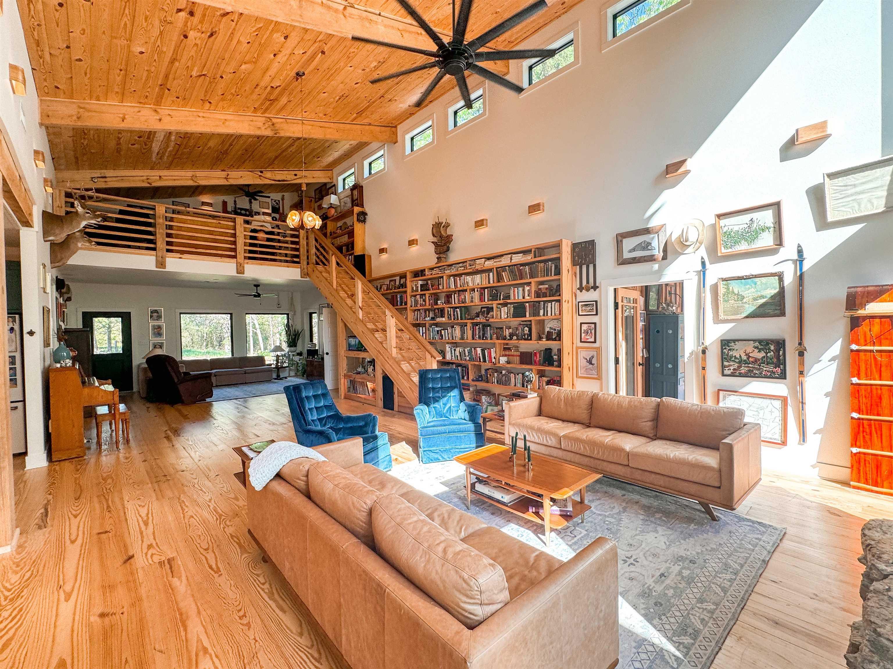 CREEKSIDE AT SHADOW RIDGE S/D - Residential