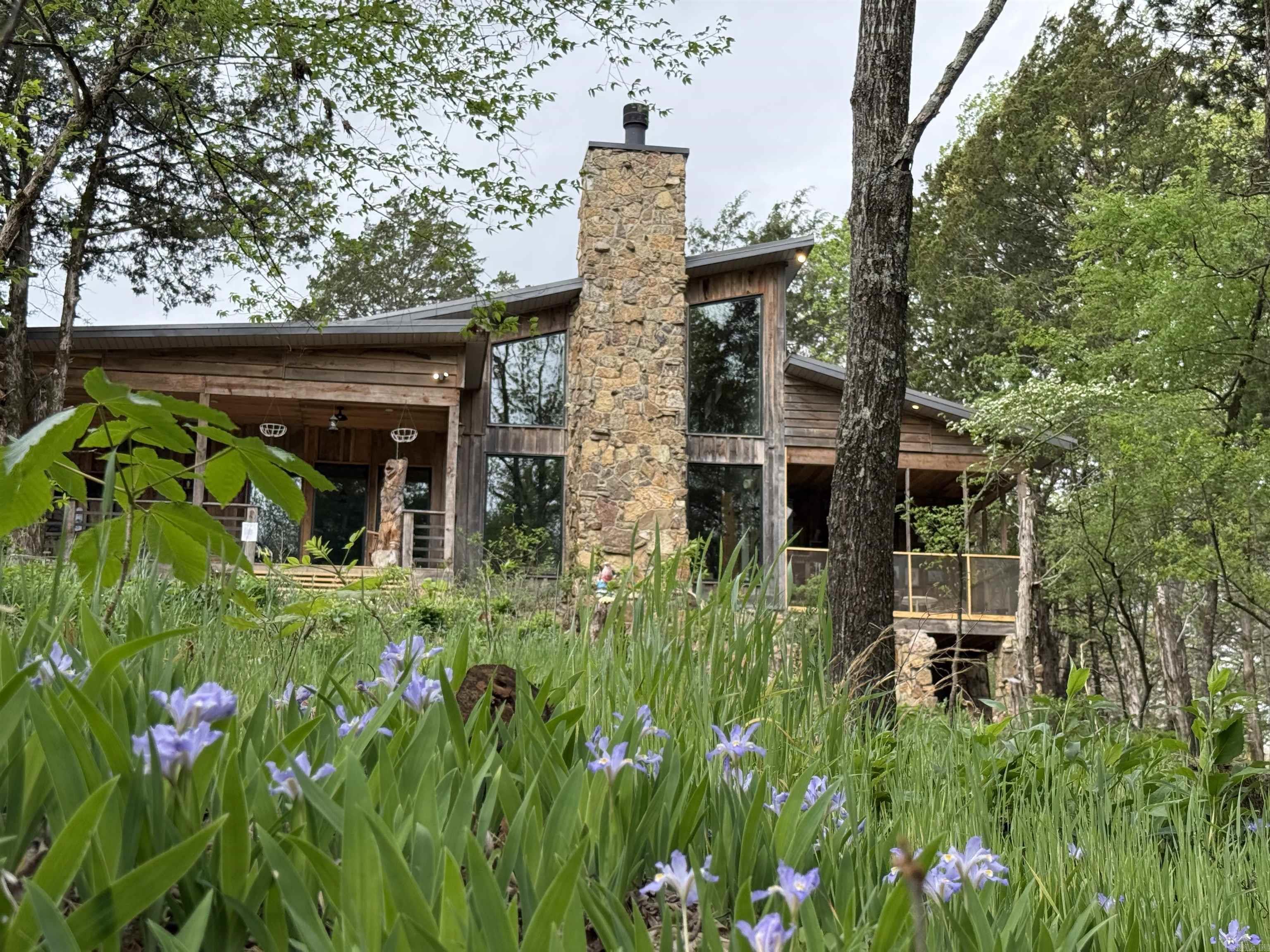 CREEKSIDE AT SHADOW RIDGE S/D - Residential