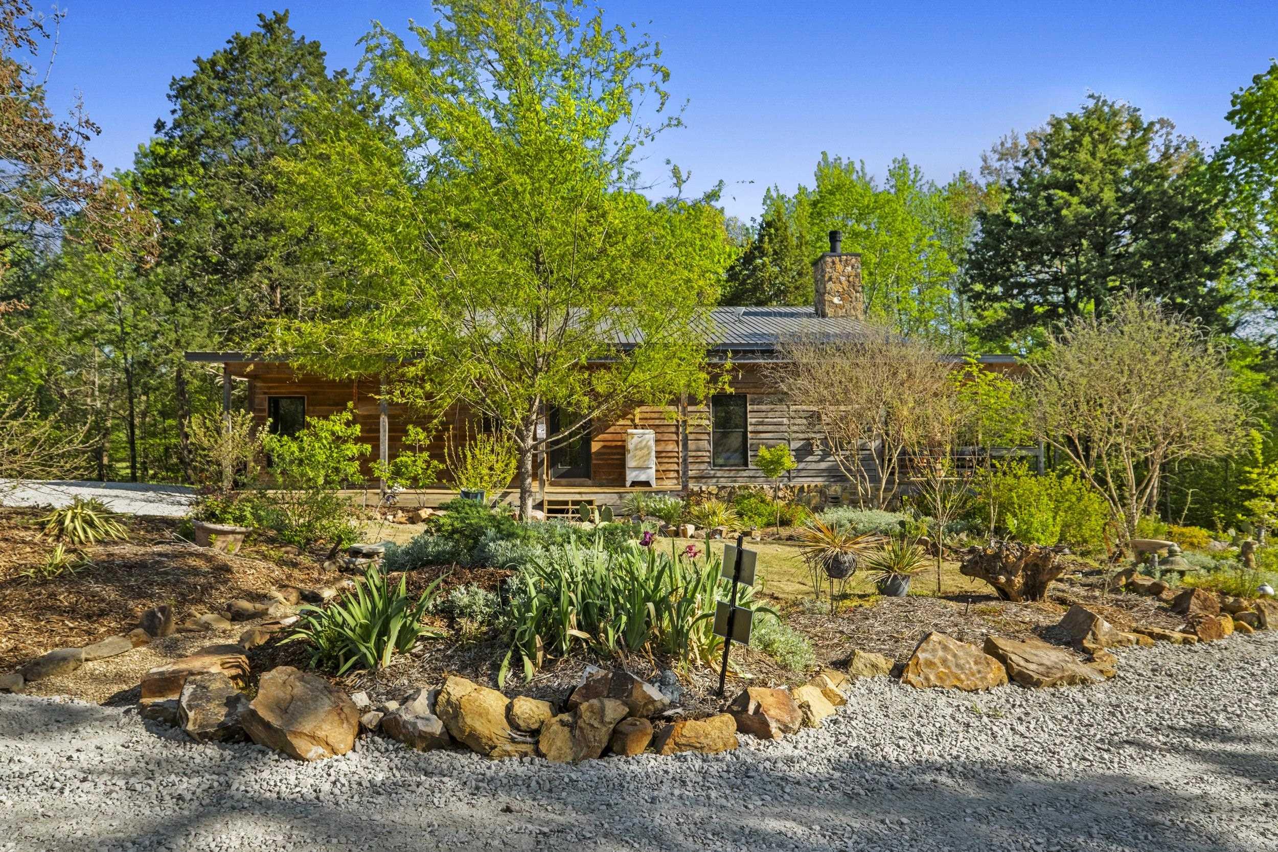 CREEKSIDE AT SHADOW RIDGE S/D - Residential