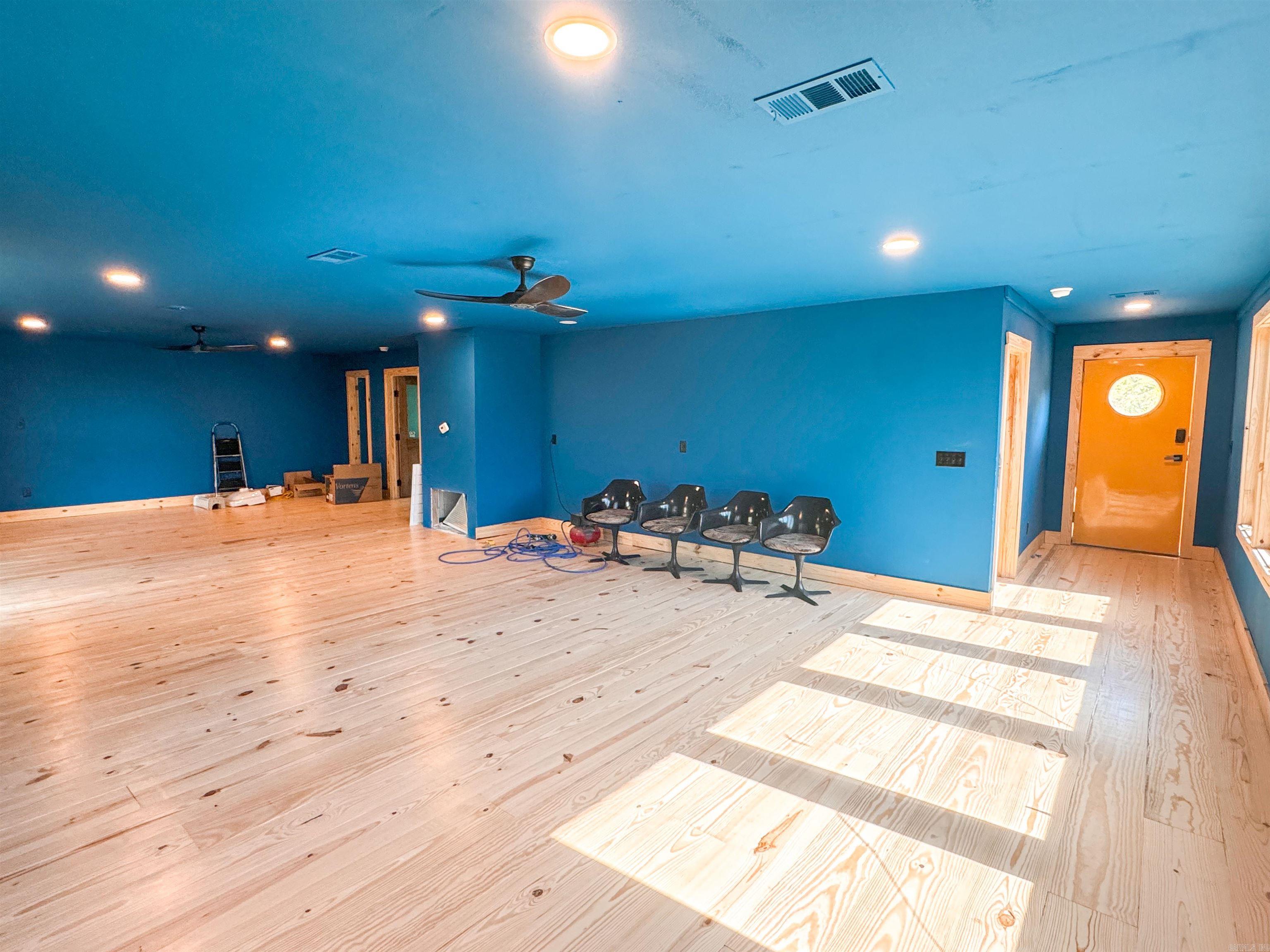 CREEKSIDE AT SHADOW RIDGE S/D - Residential