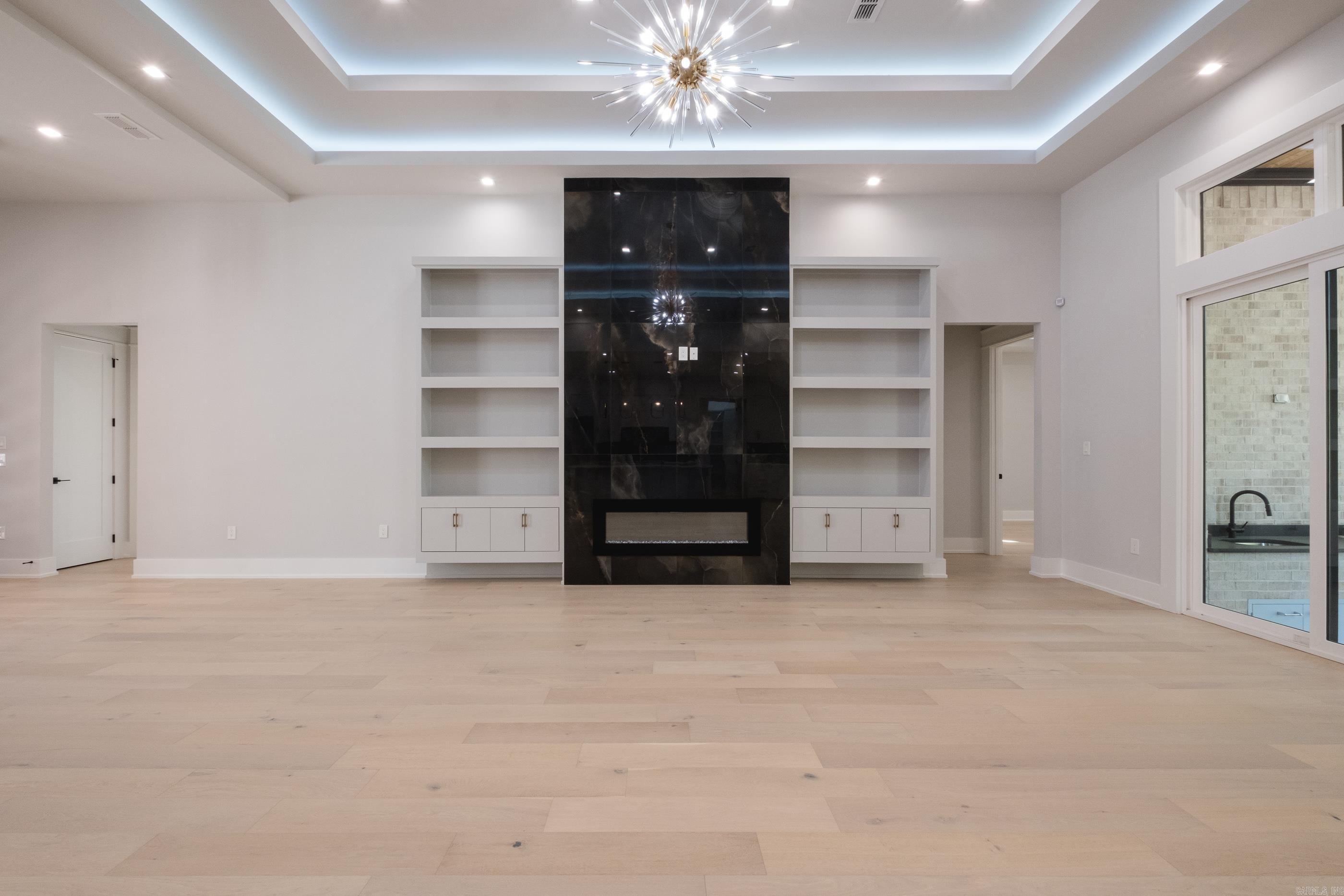 CHENAL VALLEY ABINGTON COURT - Residential