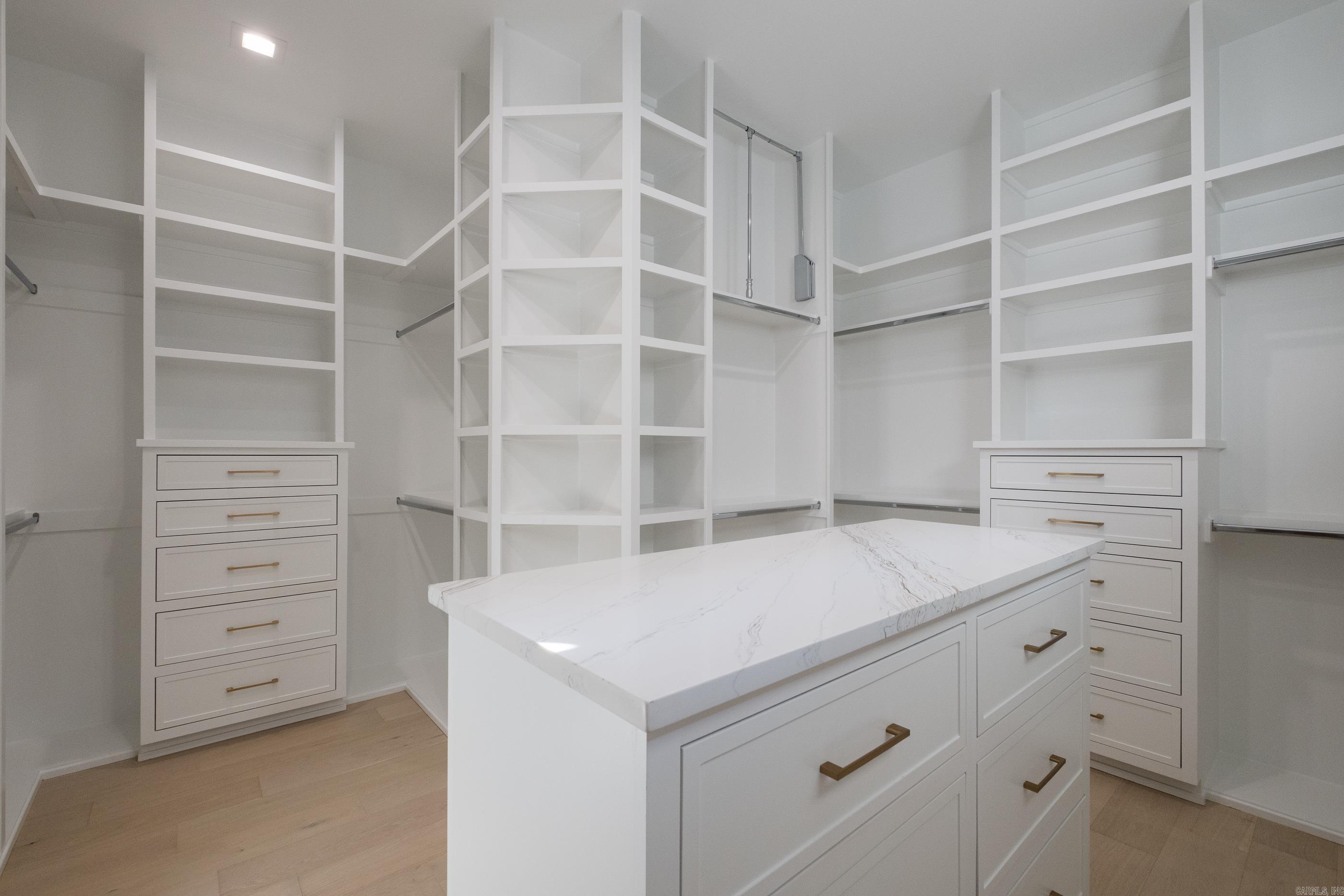 CHENAL VALLEY ABINGTON COURT - Residential