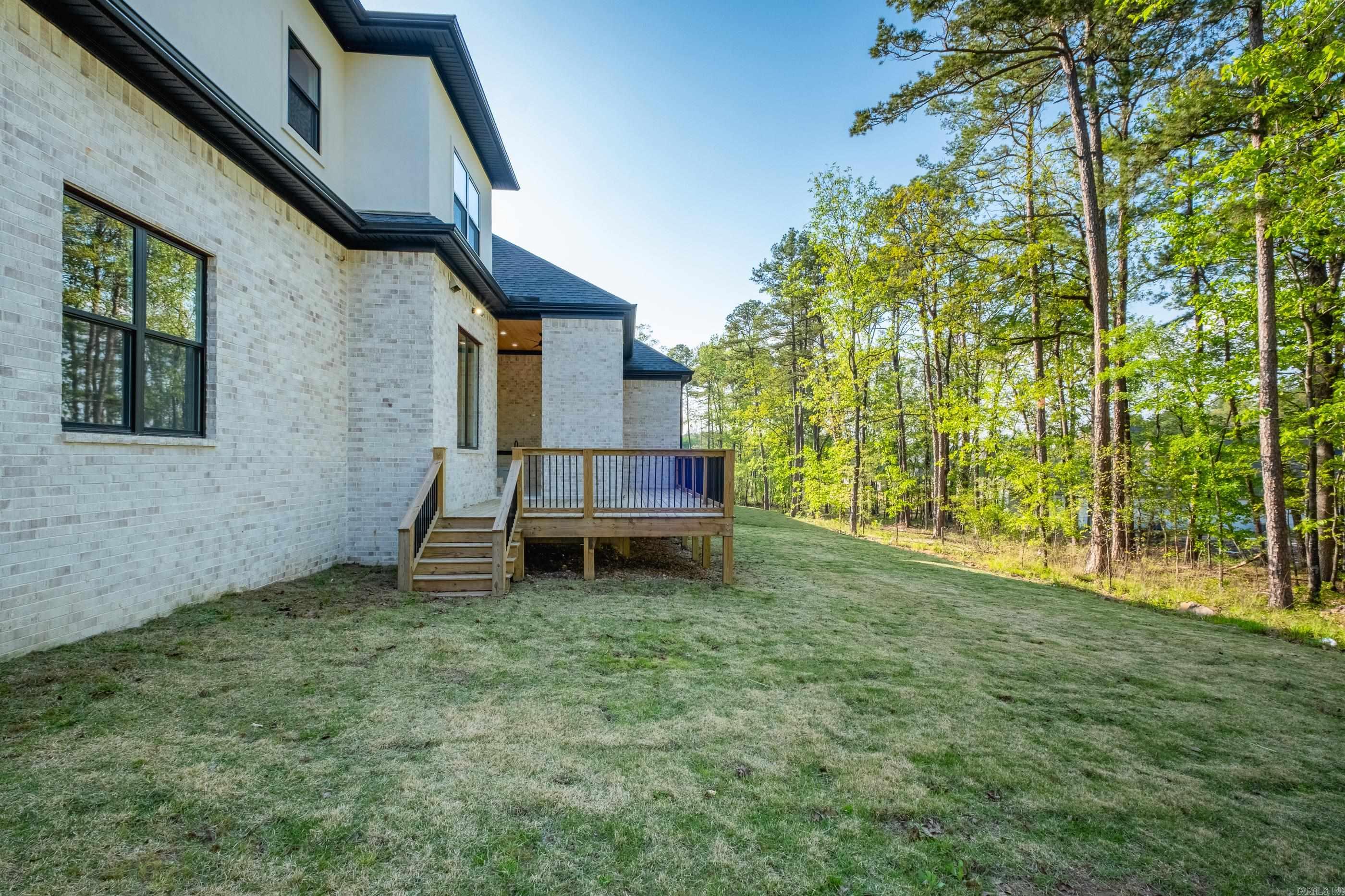 CHENAL VALLEY ABINGTON COURT - Residential