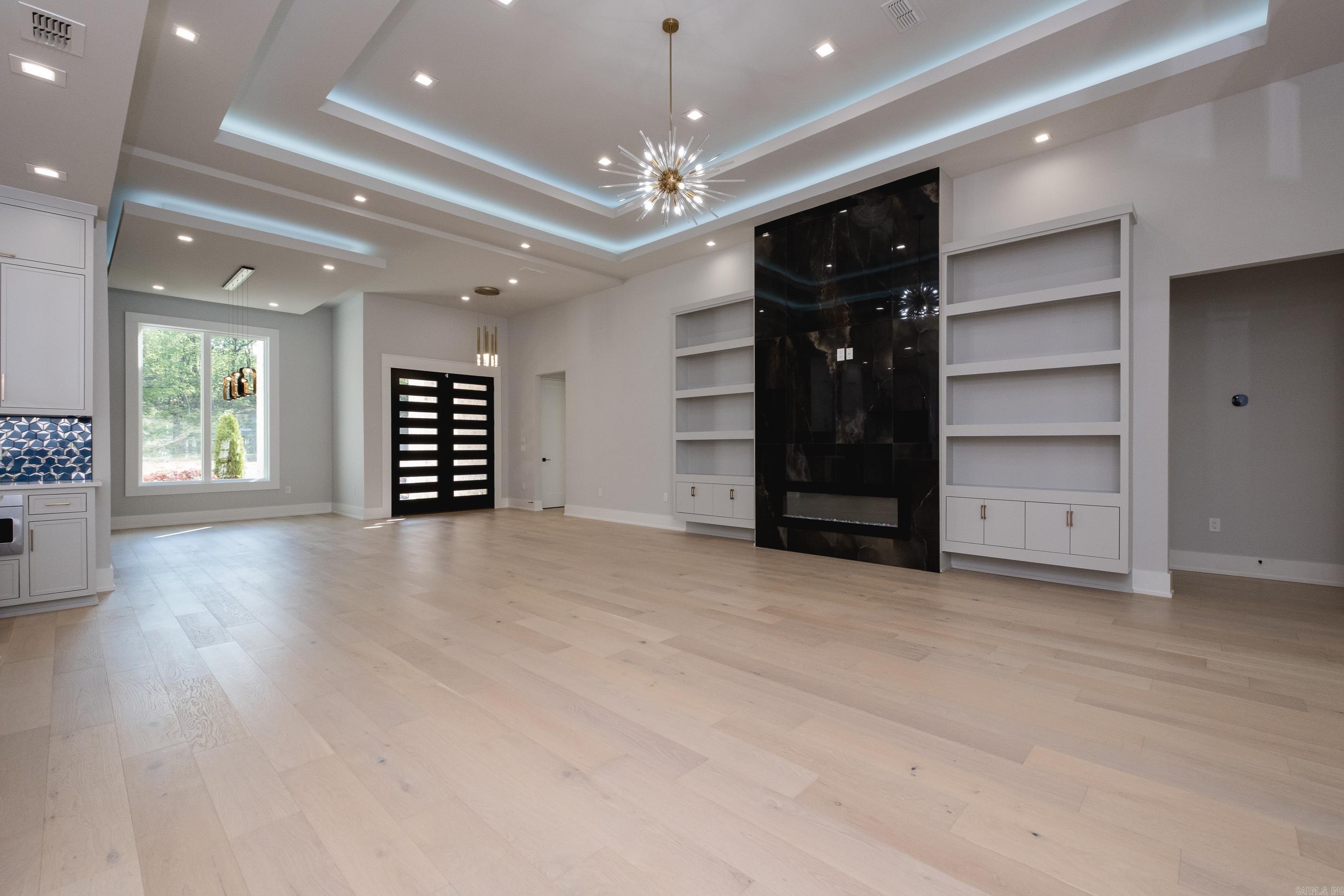 CHENAL VALLEY ABINGTON COURT - Residential