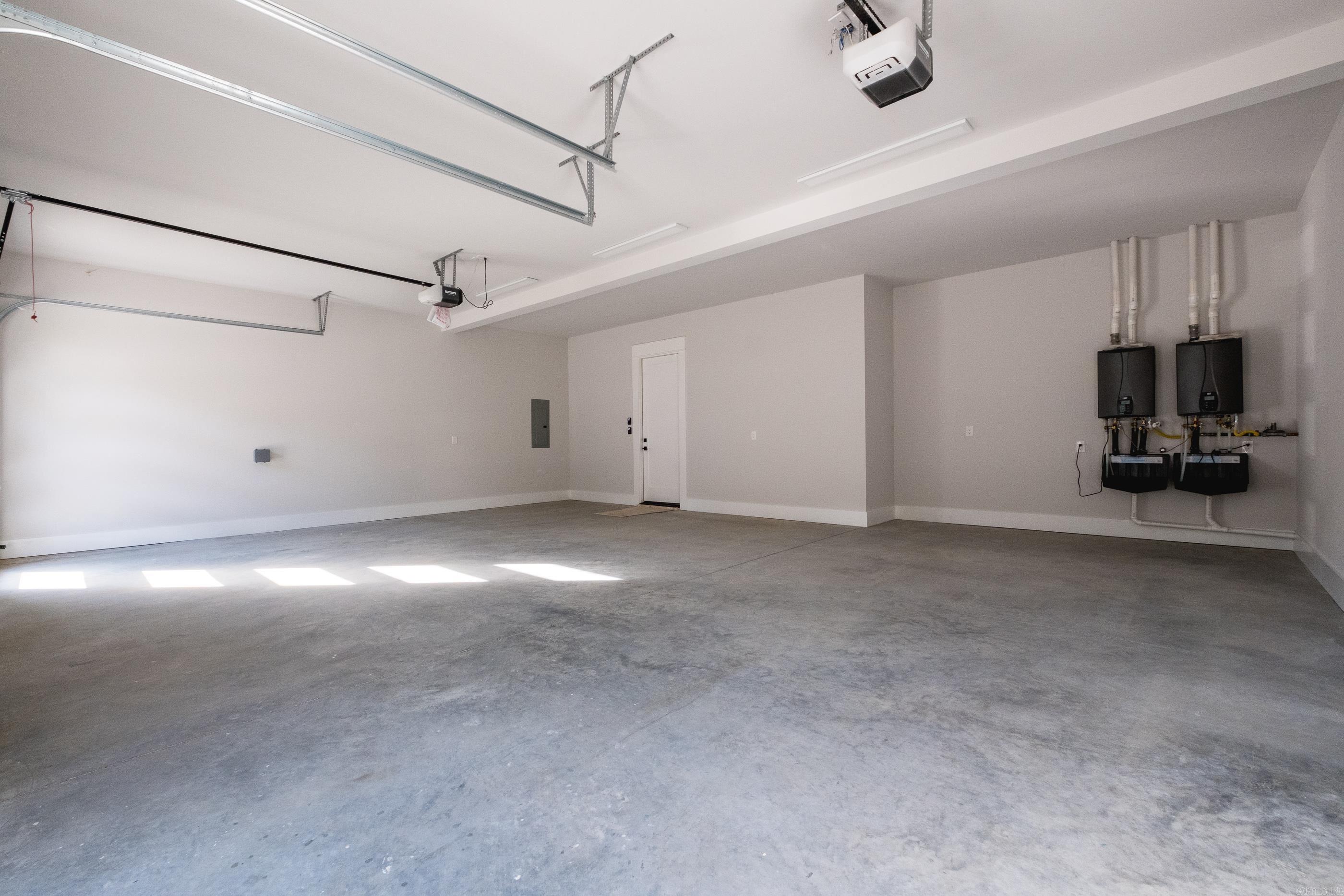 CHENAL VALLEY ABINGTON COURT - Residential