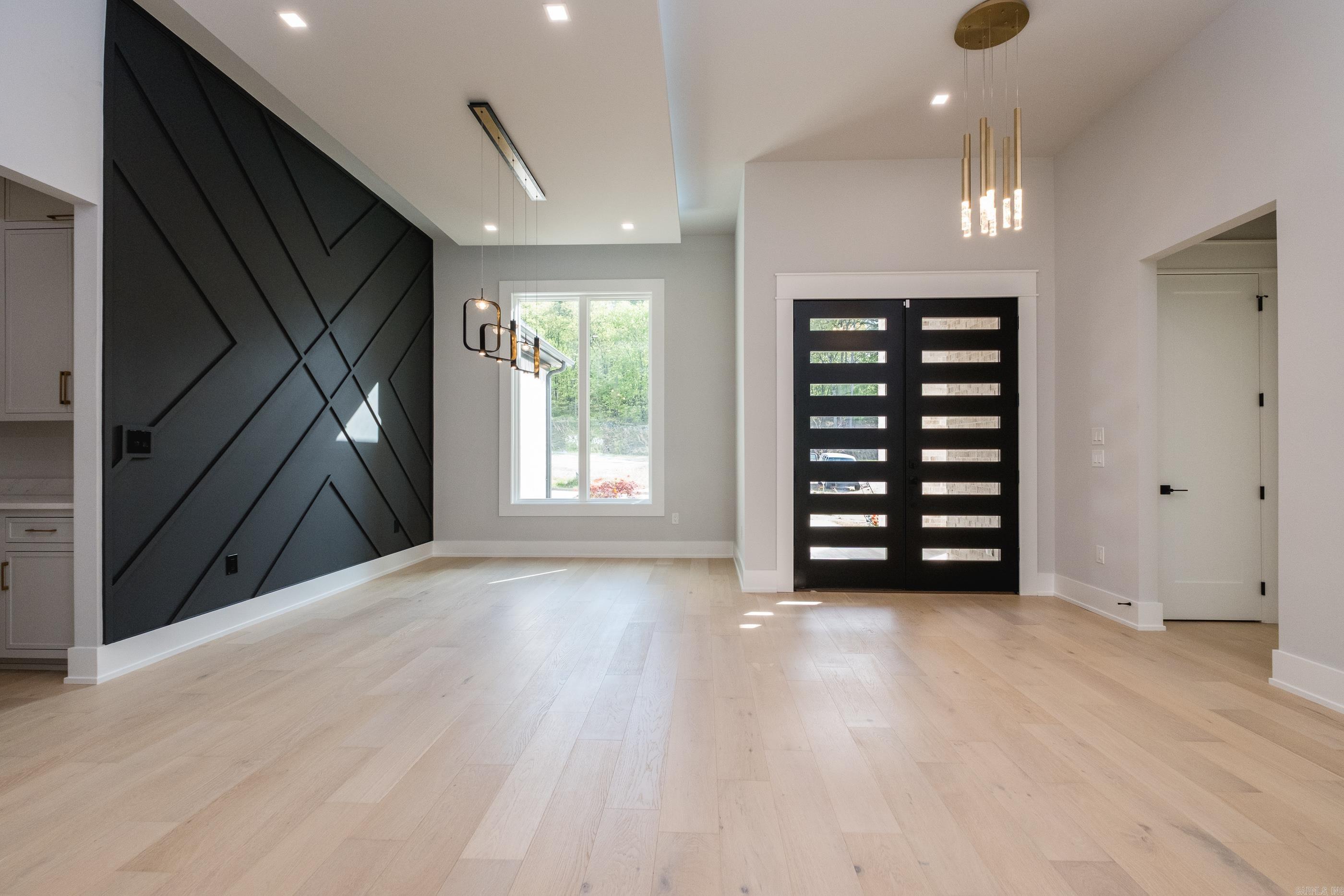 CHENAL VALLEY ABINGTON COURT - Residential